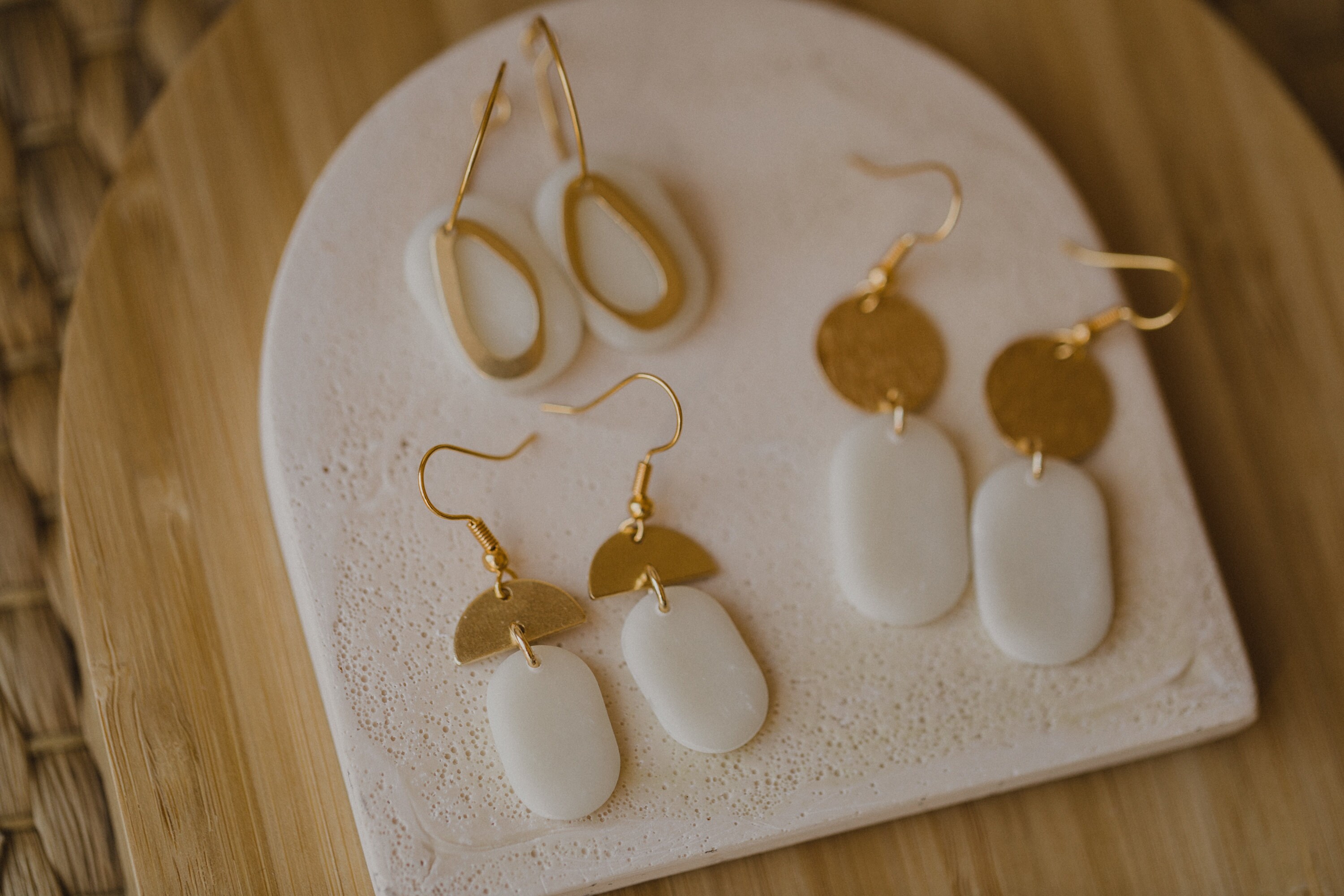 weiße Ohrringe, Brautschmuck, Hochzeitsohrringe