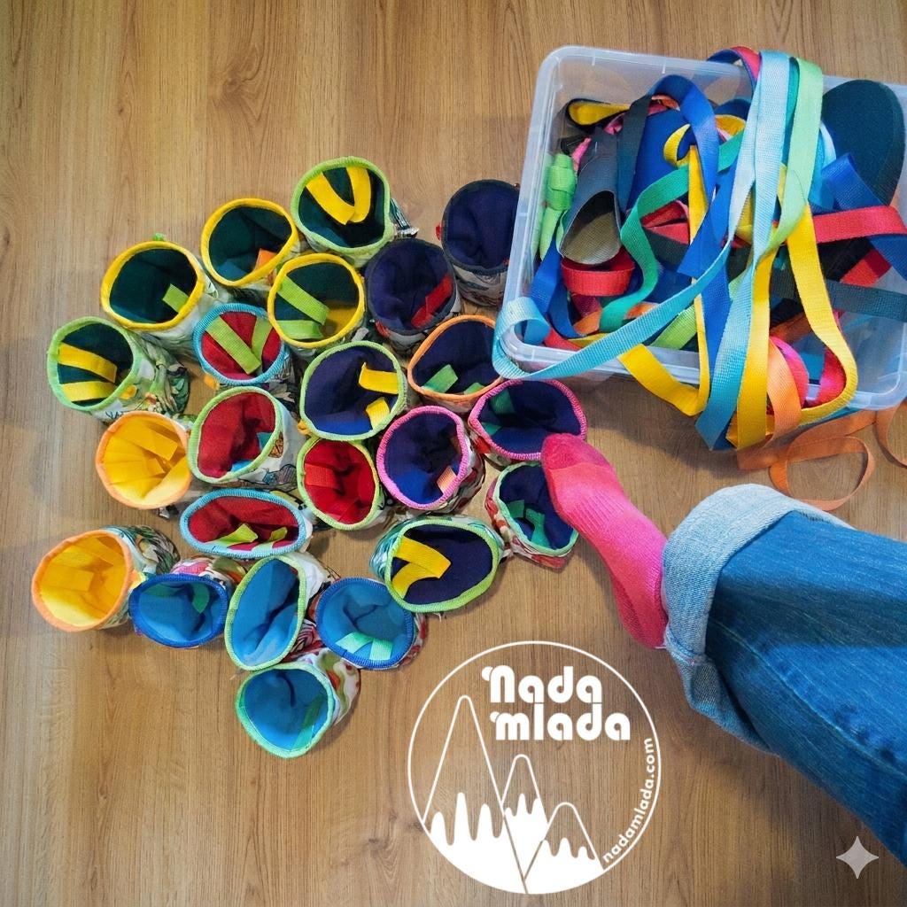 sewing handmade chalk bags nadamlada for rock climbing and bouldering in limited quantities