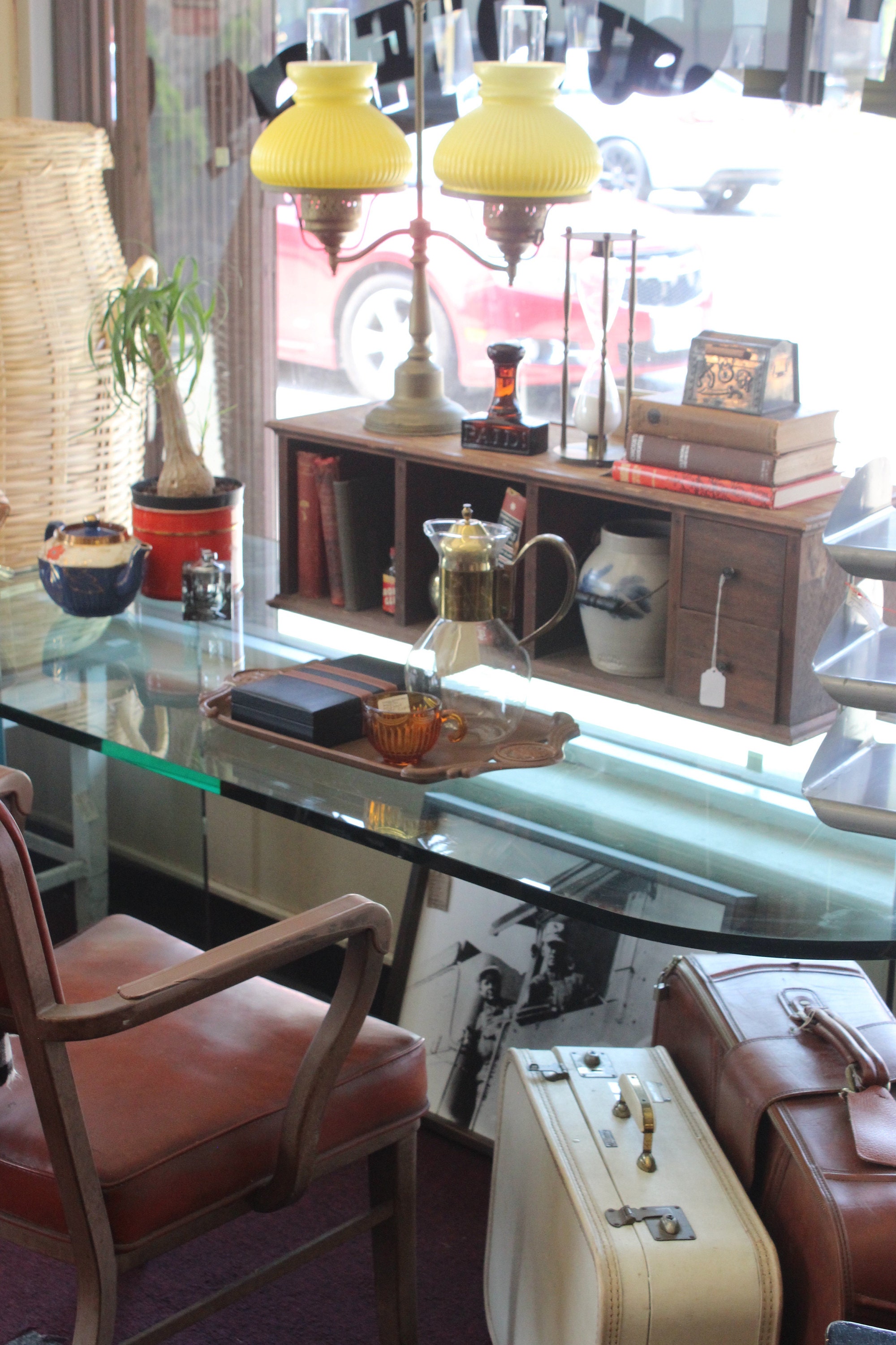 Mendez Manor Styling Pomona Antique Mart