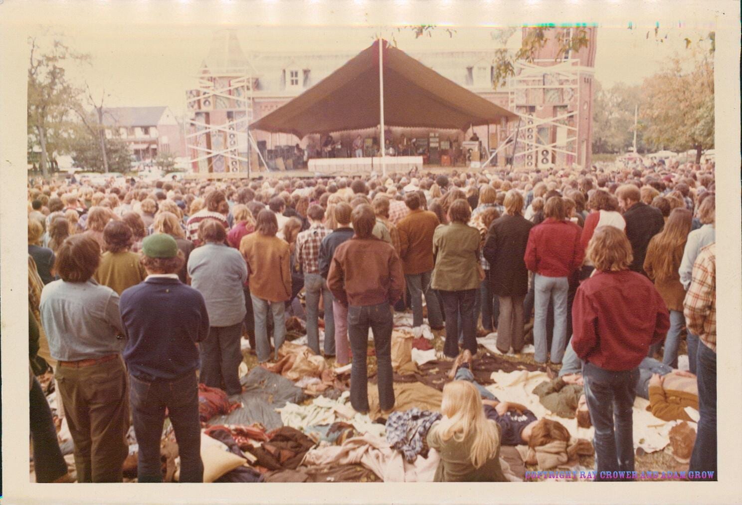 <<< PRESS LINK FOR AUDIO/VIDEO >>> FatManRocks.com #gratefuldead #jerrygarcia #bobweir #phillesh #billkrutzman #mickeyhart #brentmydland #vincewelnick #deadandcompany #johnmayer #PigPen #BruceHornsby #RonMcKeran #MelvinSeals
