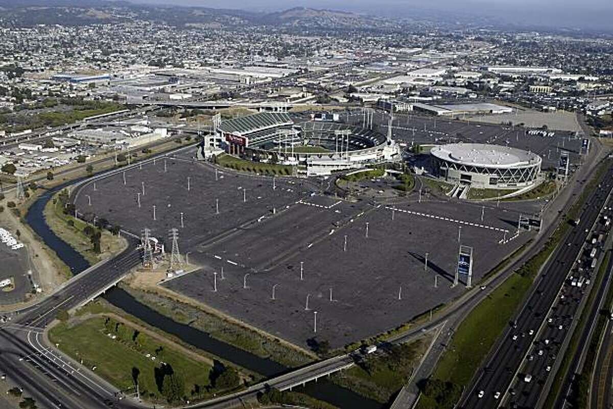 1992-02-22 [Sat] Oakland-Alameda County Coliseum Arena, Oakland, CA