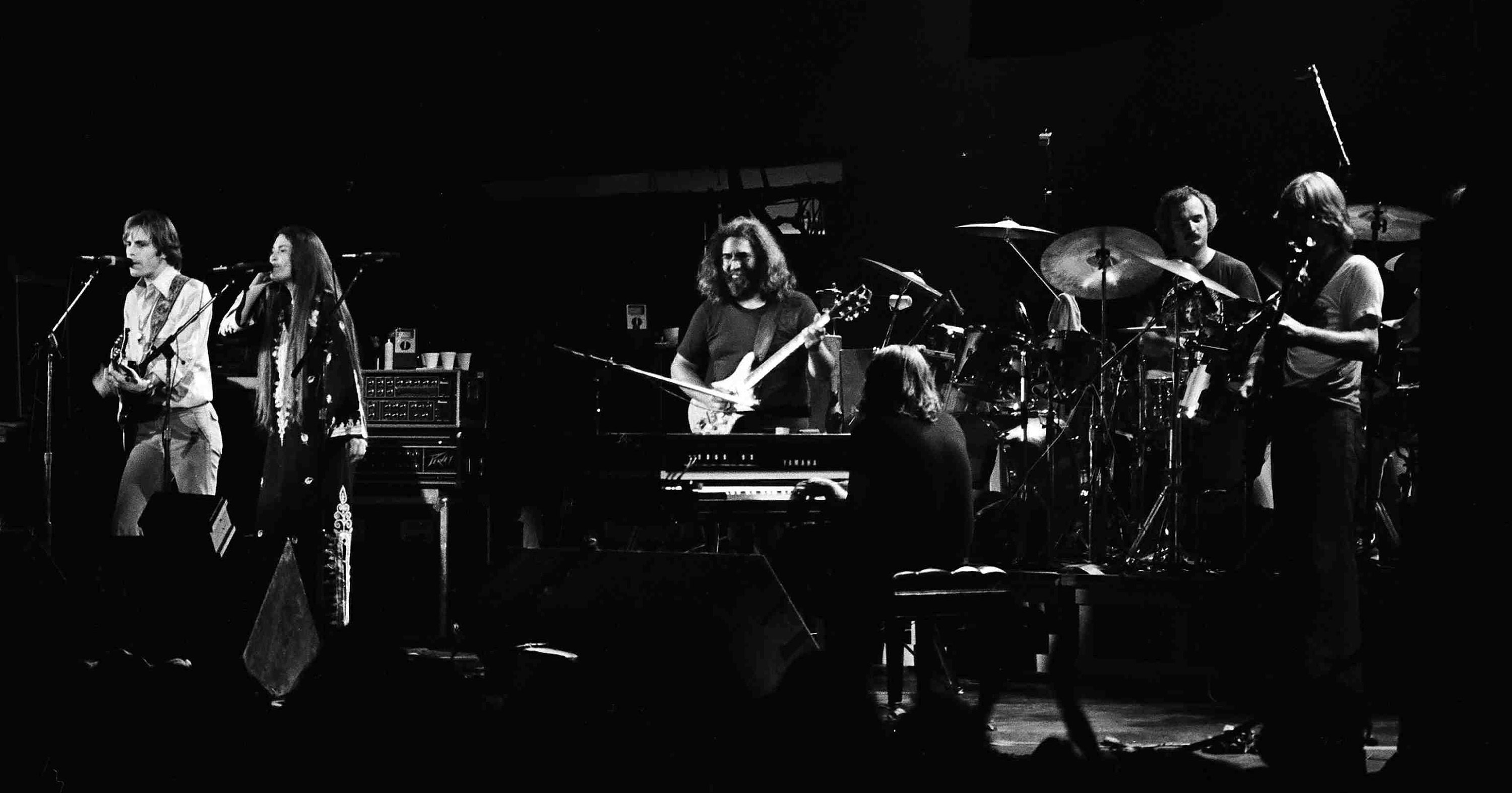 FatManRocks.com #gratefuldead #jerrygarcia #bobweir #phillesh #billkrutzman #mickeyhart #brentmydland #vincewelnick #deadandcompany #johnmayer #PigPen #BruceHornsby #RonMcKeran Grateful Dead Dead & Company Jerry Garcia Bobby Weir Phil Lesh Bill Kreutzmann Mickey Hart OUR FRIENDS, GratefulPoster.com GratefulSticker.com GratefulPatch.com DeadTee.com DeadHat.com