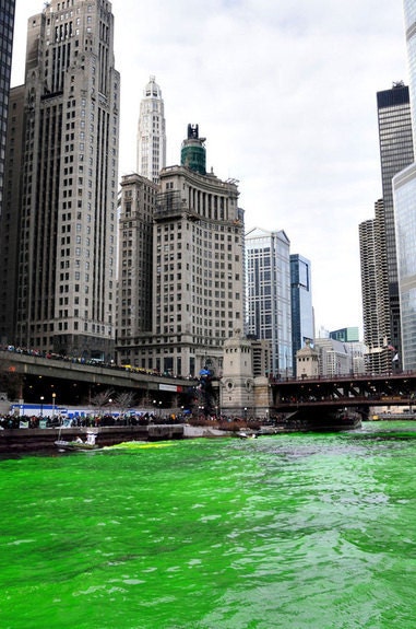 green Chicago river