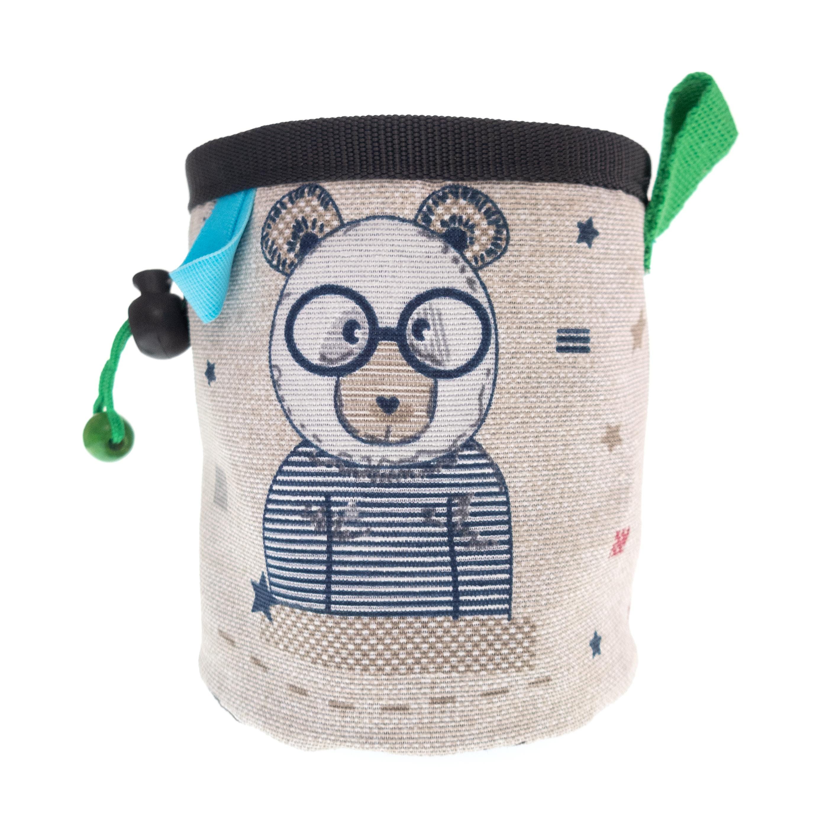Nadamlada cute chalk bag for kids, small size climbing accessory with secure drawstring closure and fun bear illustrations