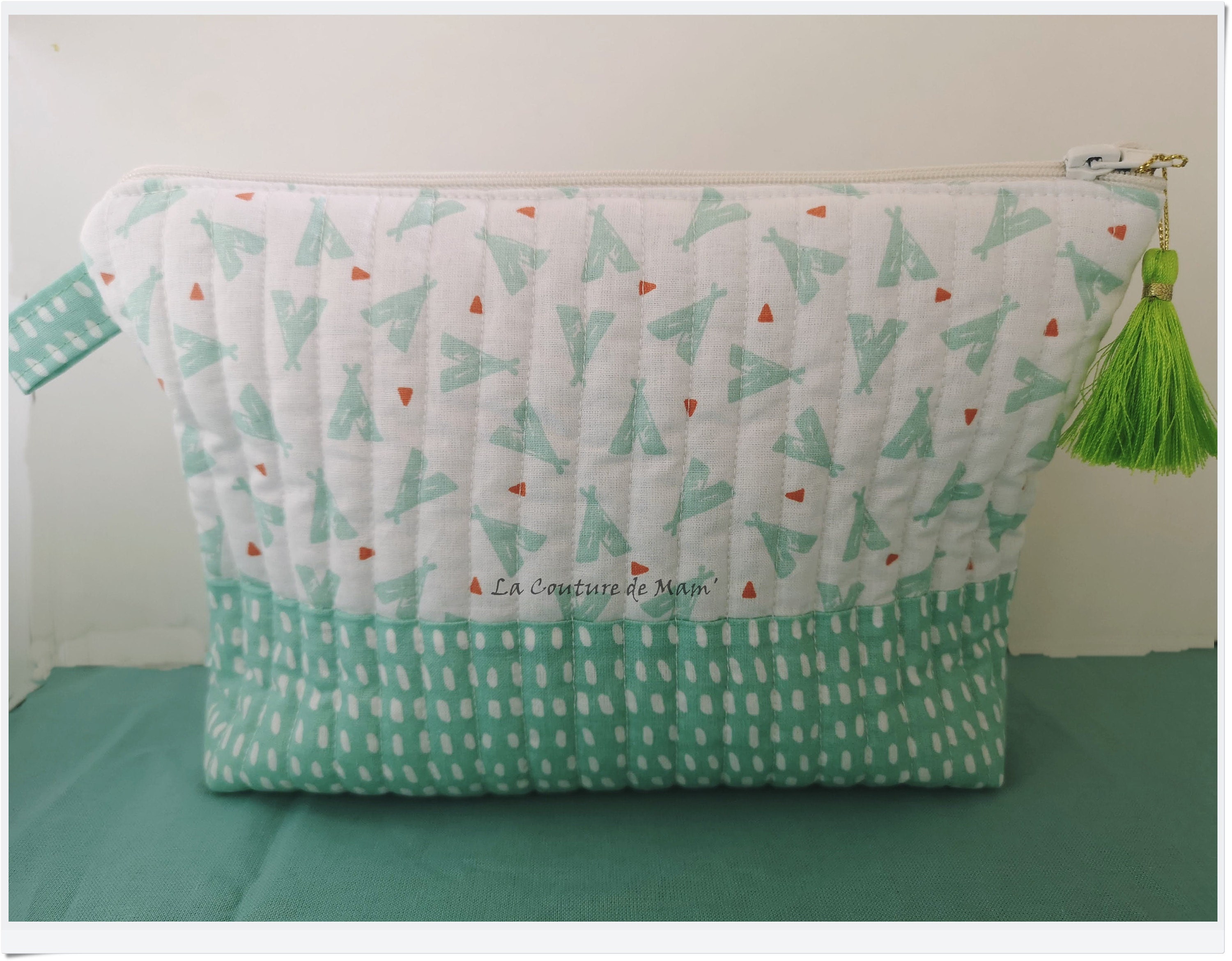 Trousse de toilette matelassée