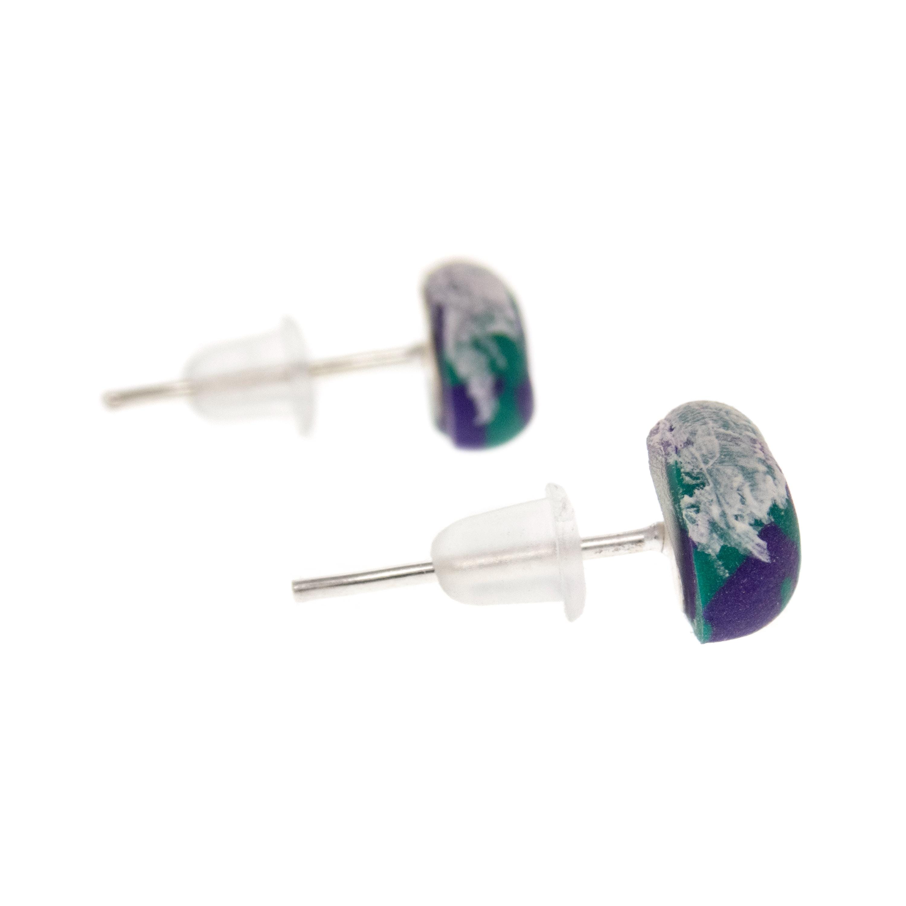 Nadamlada bouldering gift earrings