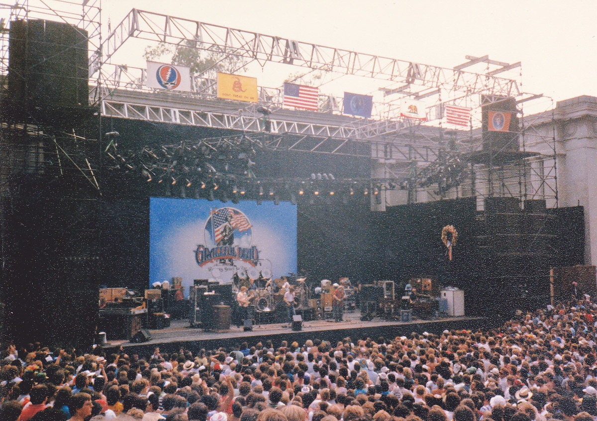 FatManRocks.com #gratefuldead #jerrygarcia #bobweir #phillesh #billkrutzman #mickeyhart #brentmydland #vincewelnick #deadandcompany #johnmayer #PigPen #BruceHornsby #RonMcKeran Grateful Dead Dead & Company Jerry Garcia Bobby Weir Phil Lesh Bill Kreutzmann Mickey Hart OUR FRIENDS, BillyGrass.ORG GratefulPoster.com GratefulSticker.com GratefulPatch.com DeadTee.com DeadHat.com