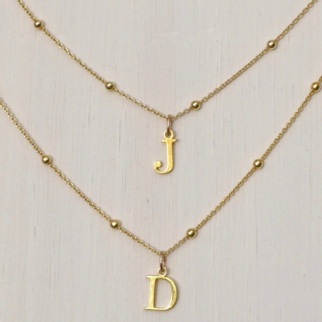 #ValentinesDay #Valentinesgift #Initialnecklace #Valentinefamily