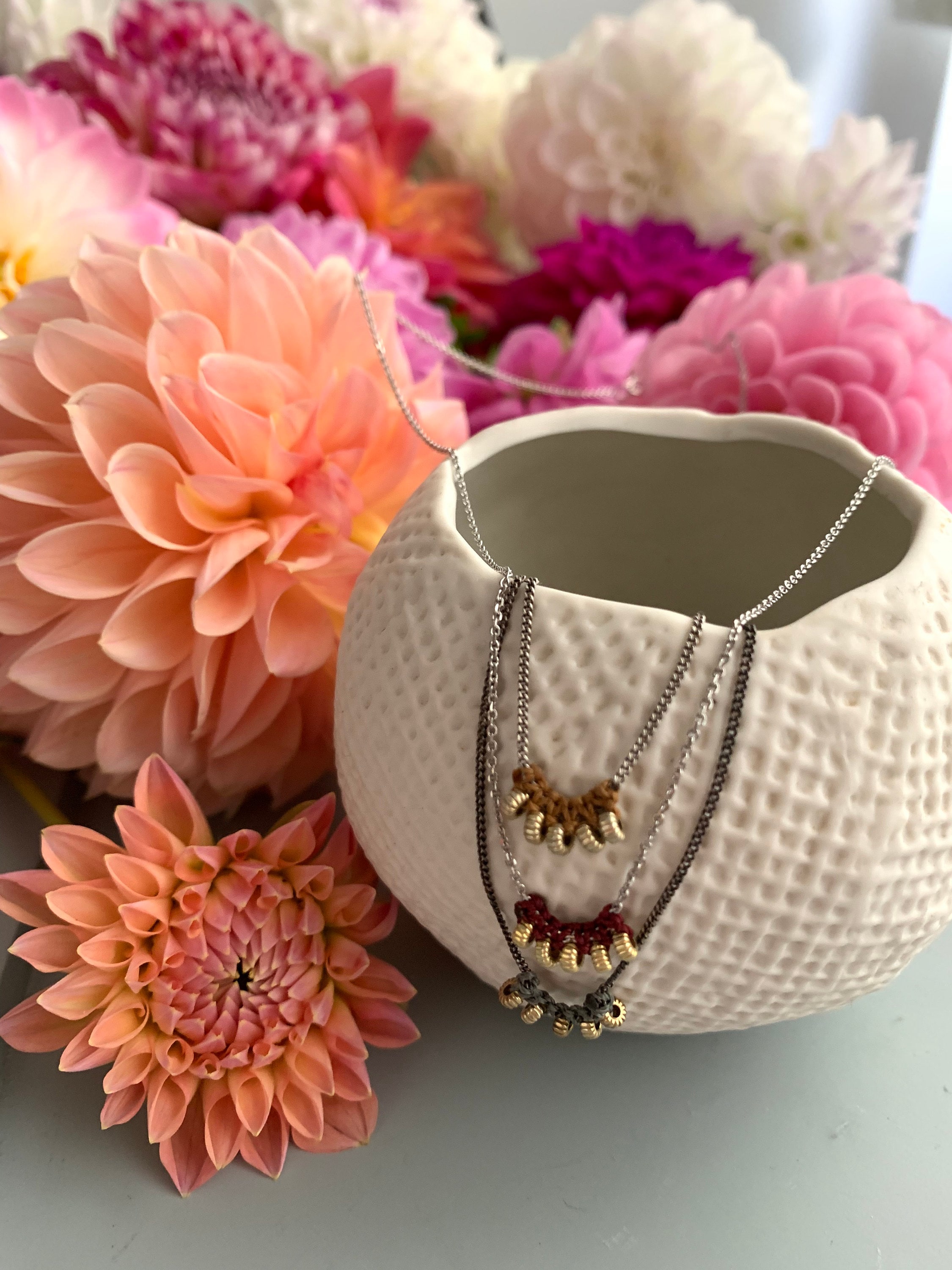 dahlias autumn madrid farm flowers dalias ecofriendly dainty necklace  collar plata hecho a mano madrid