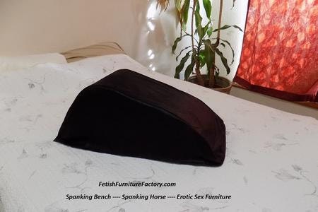 Spanking Horse - Spanking Bench - Caning - BDSM