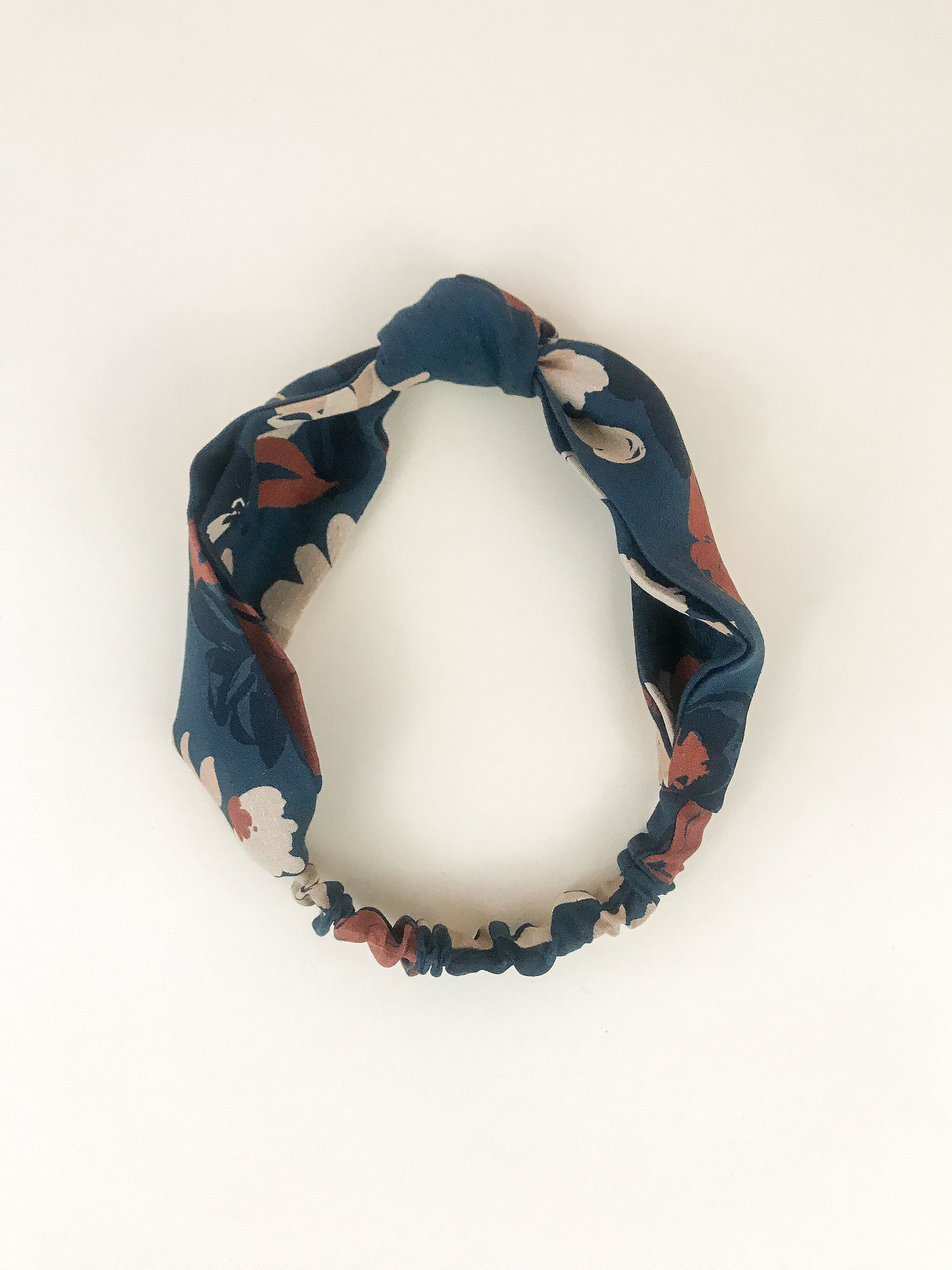Knotted headband made with fabric from Atelier Brunette.