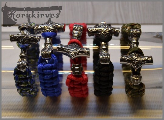 Paracord rannekoru thorinvasaralla €19.00