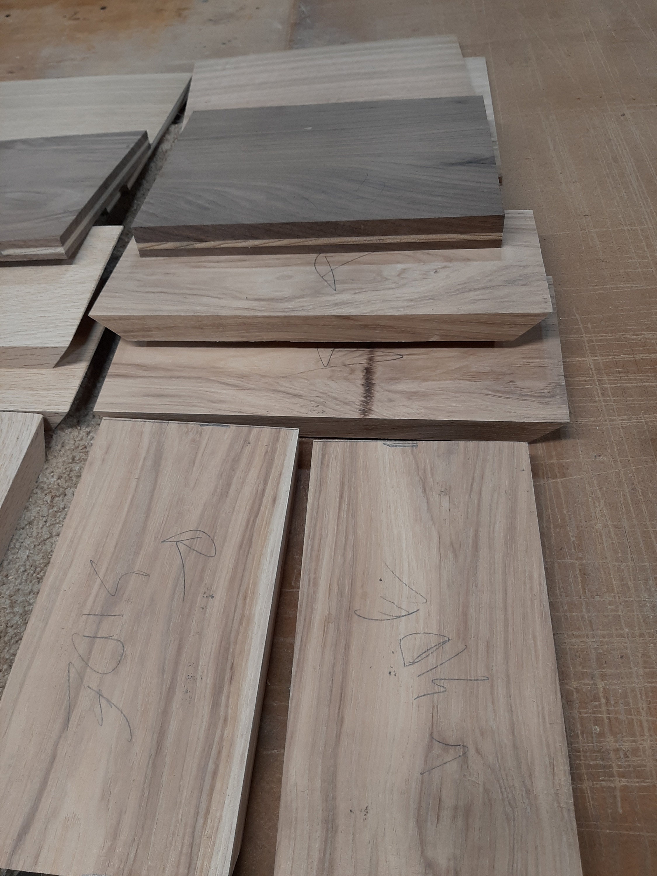 Building a Hickory Locking box