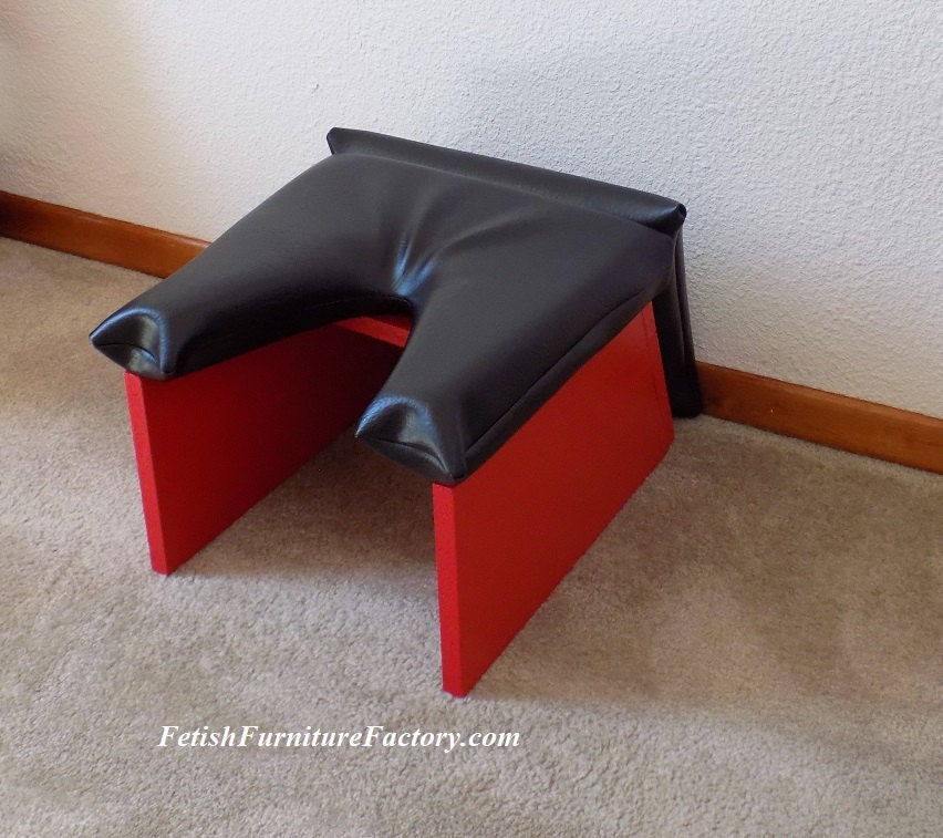 Queening Chair, Face Sitting, Smothering Boxm BDSM