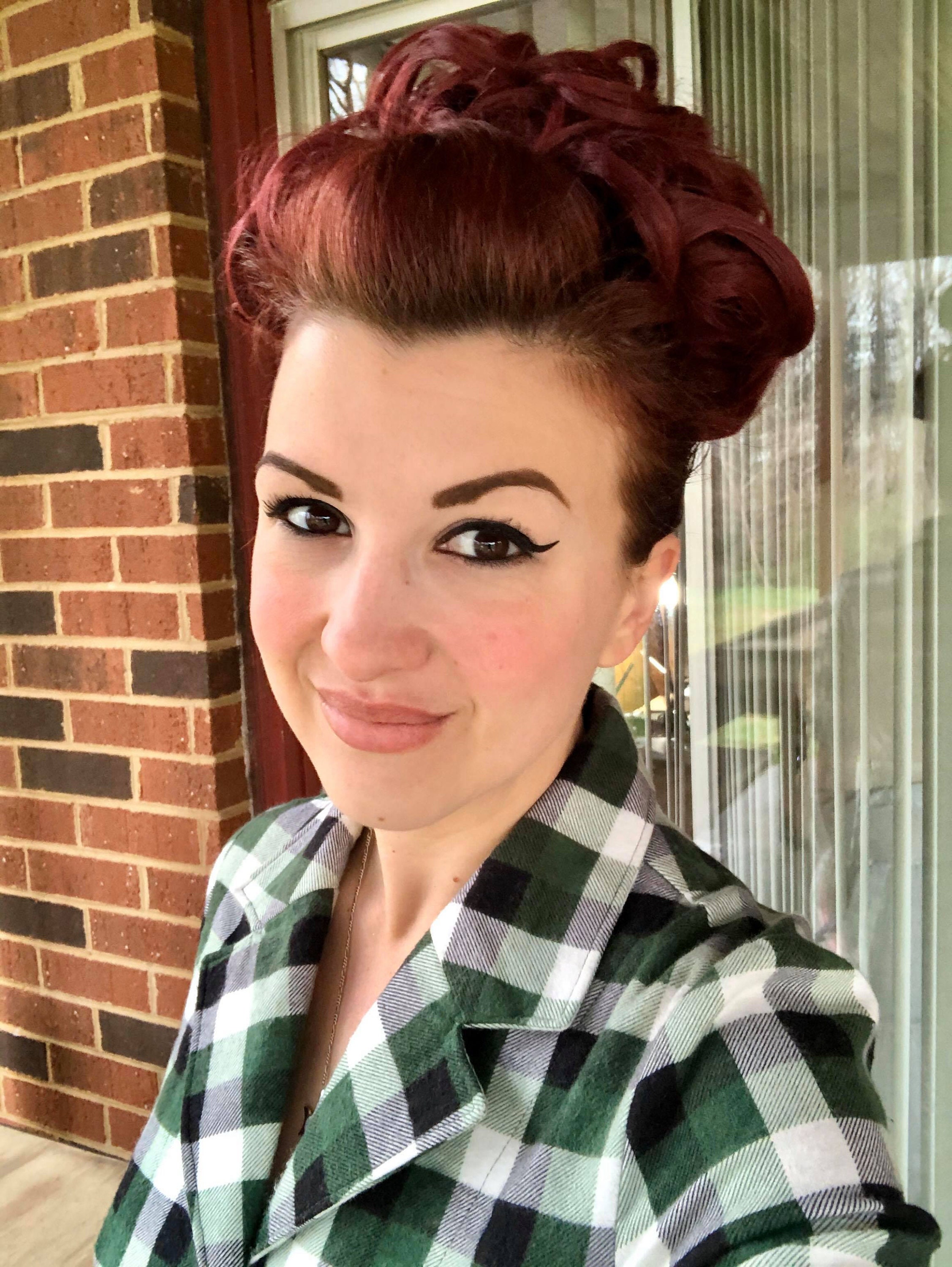 Clara Button Eyeliner