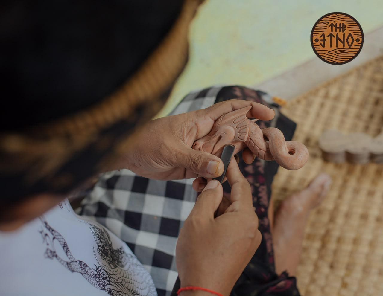how we carving the kuripe by the Etno Bali