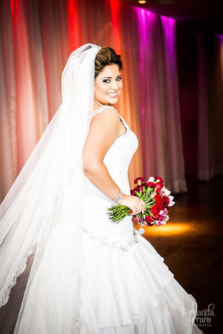 Real Bride Viviane - Elizabete Munzlinger Bridal Headpiece