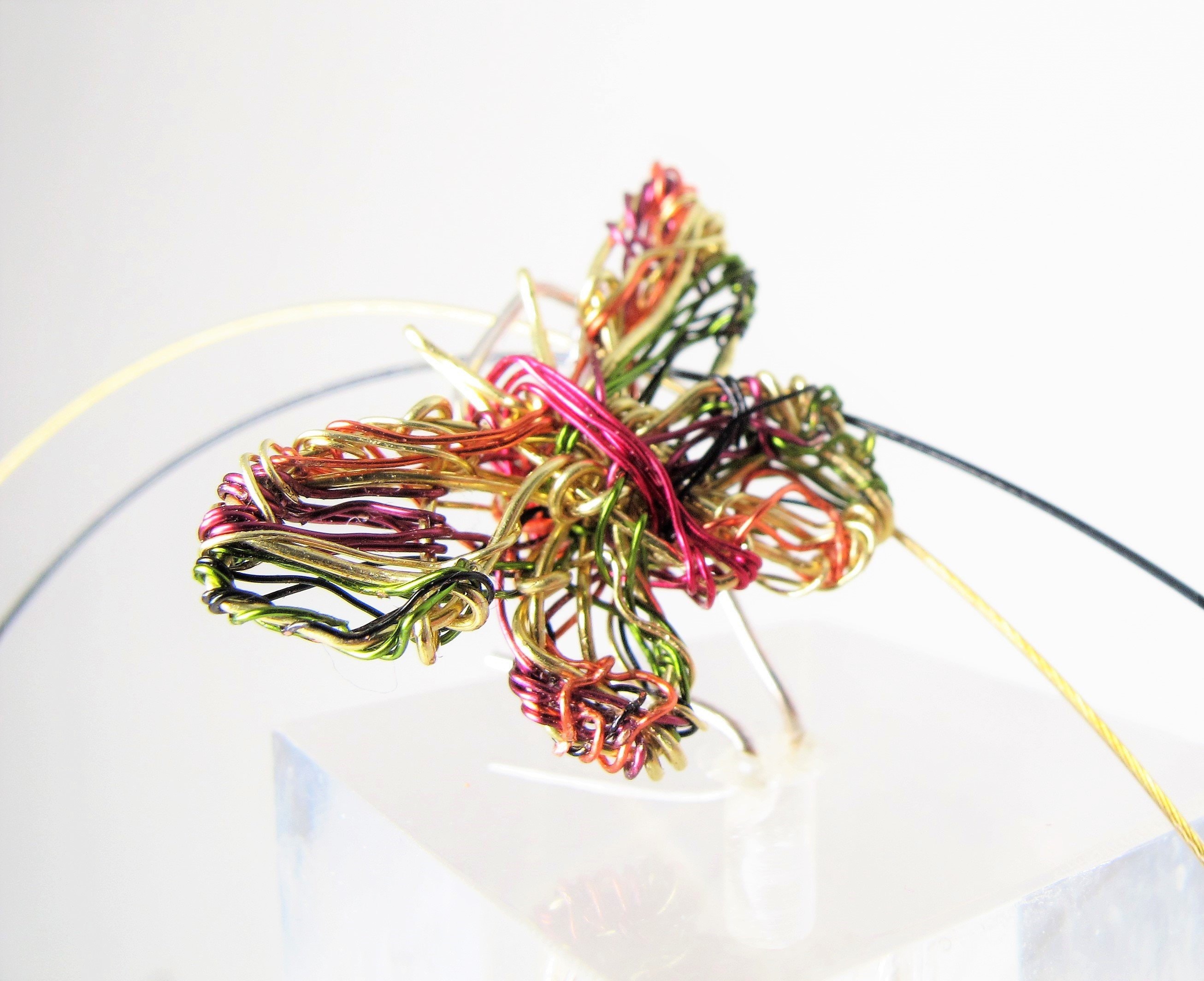 Drawing necklace, contemporary jewelry