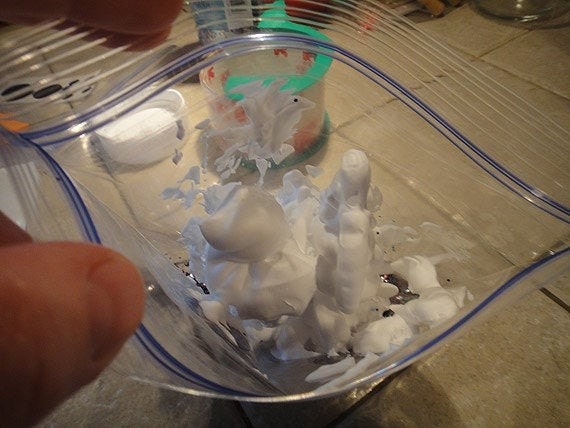 Shaving cream in a baggie sensory craft