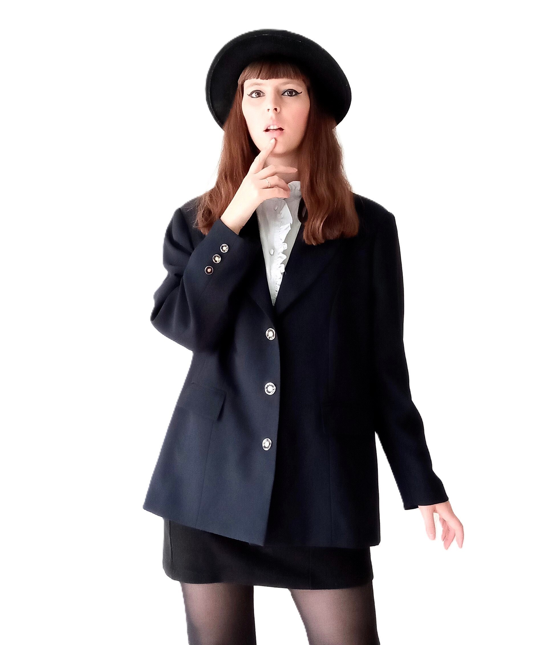 porter-un-blazer-oversize-en-look-retro