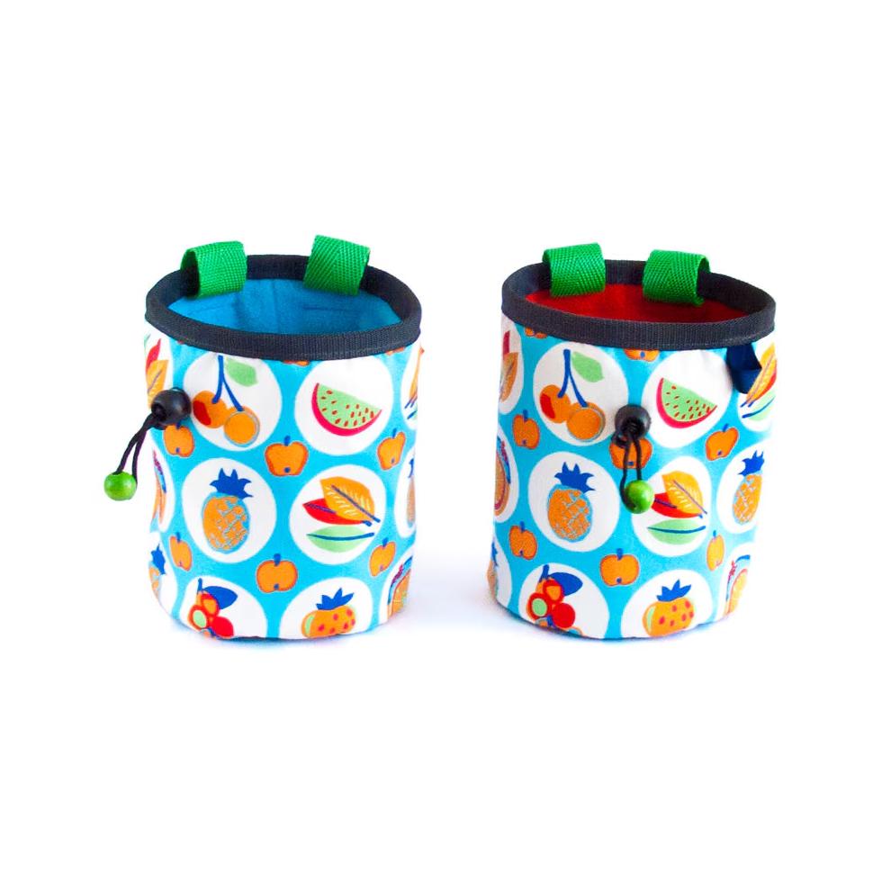 Bouldering bucket for climbers