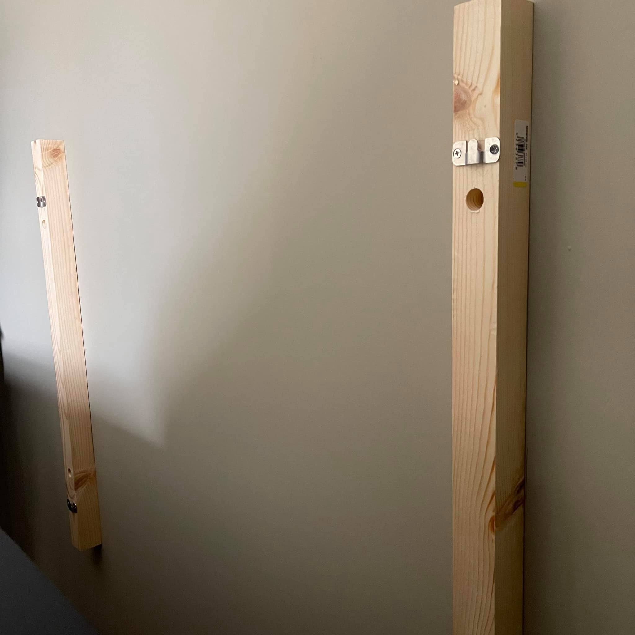 Wall batons