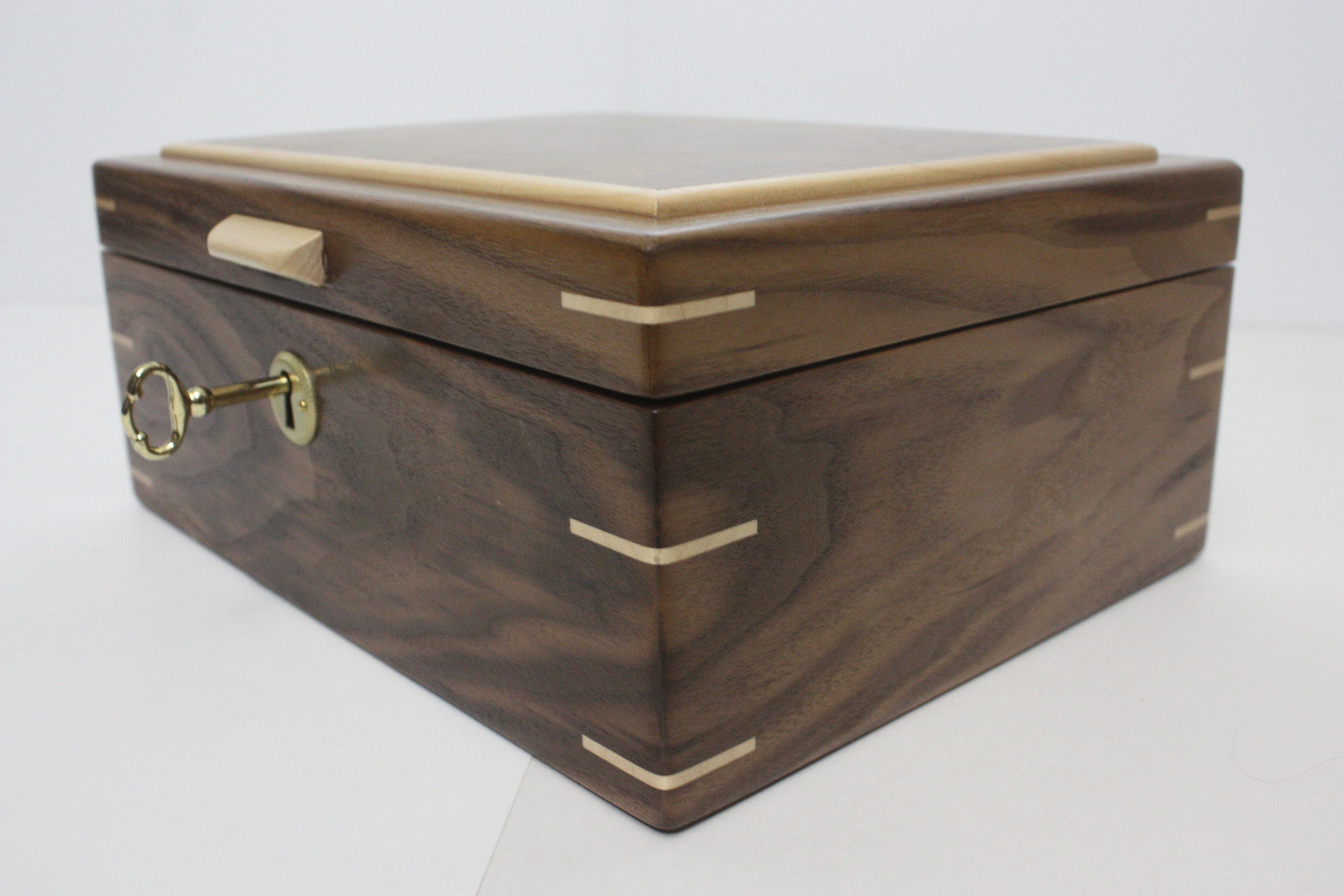 Walnut Box with Corner Splines
