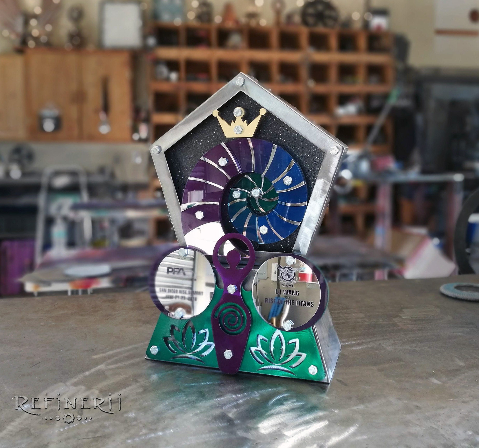 custom award nautalis