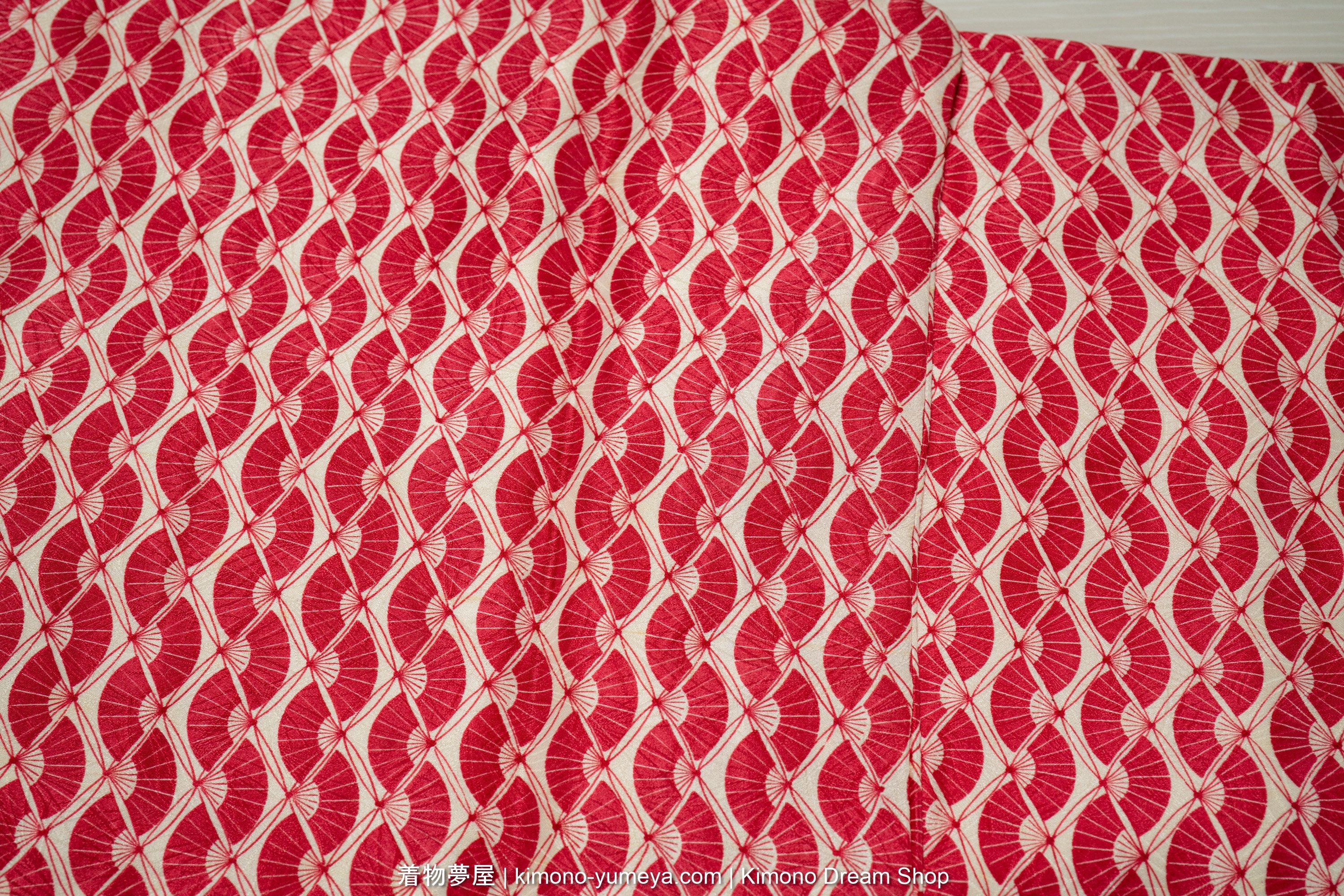 Red & white hishi pattern with folding fans inside each rhombus.