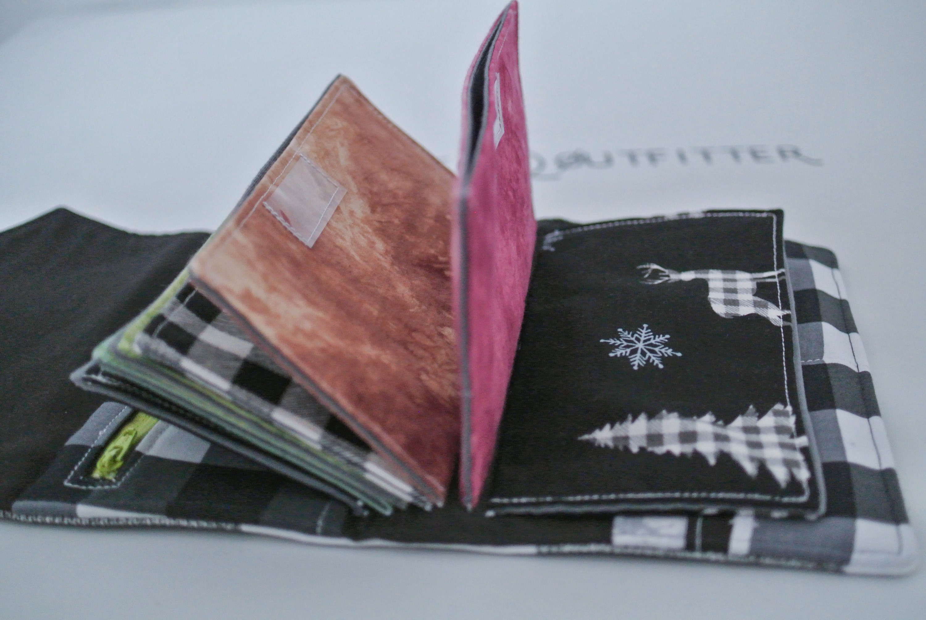 7 envelopes