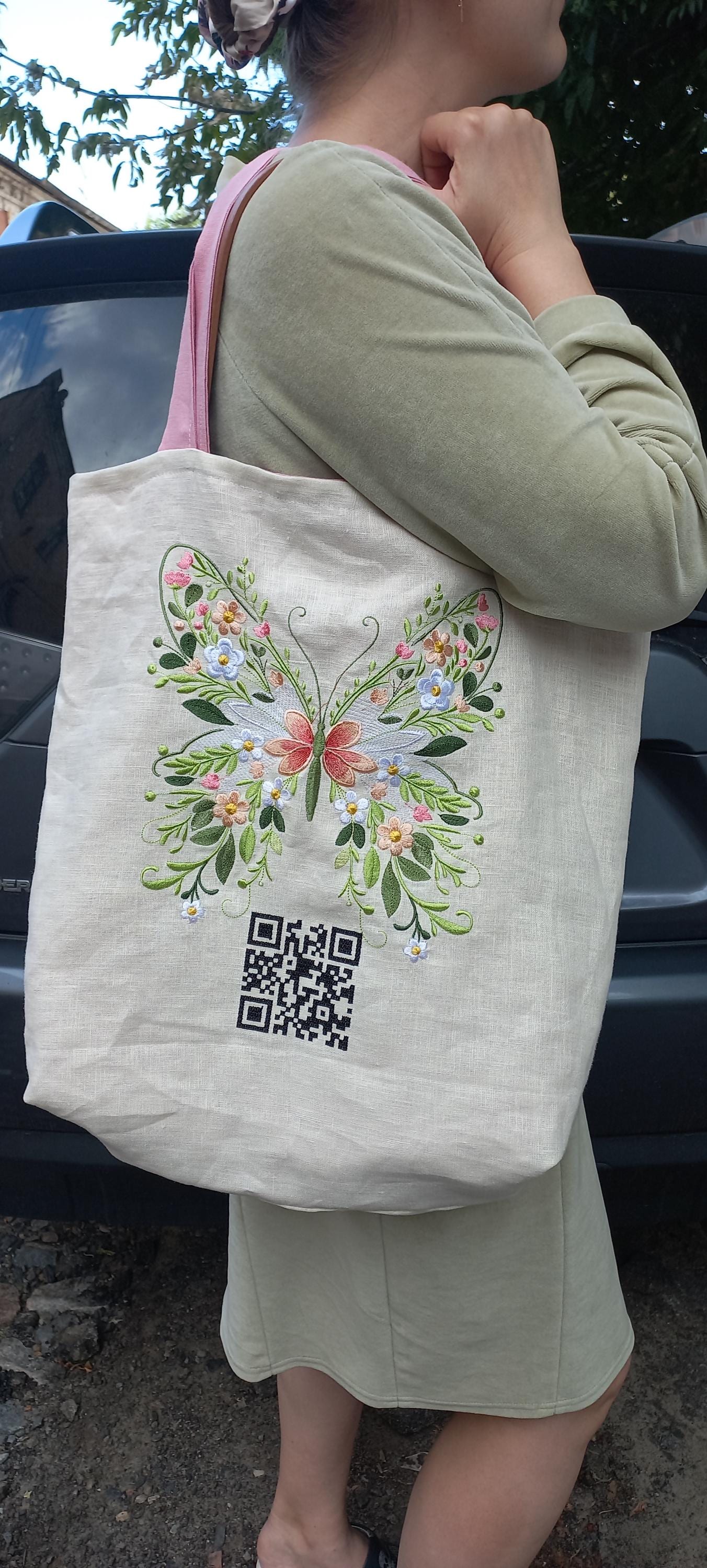 https://www.embroideryroksshop.com/listing/4301701849/dizajn-vyivki-cvetonaa-baboka-fajl
