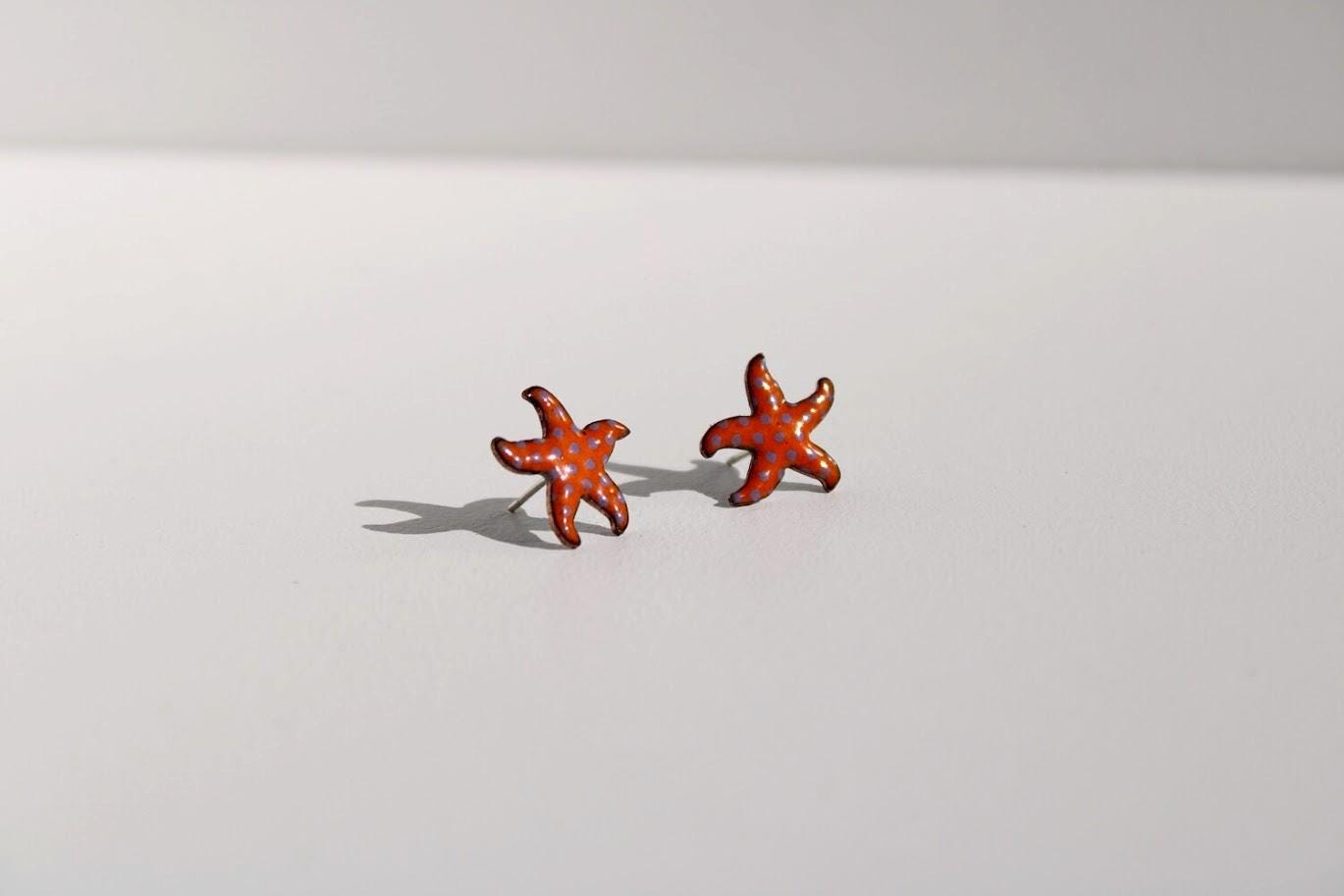 boucles doreilles emaux sur cuivre atelier