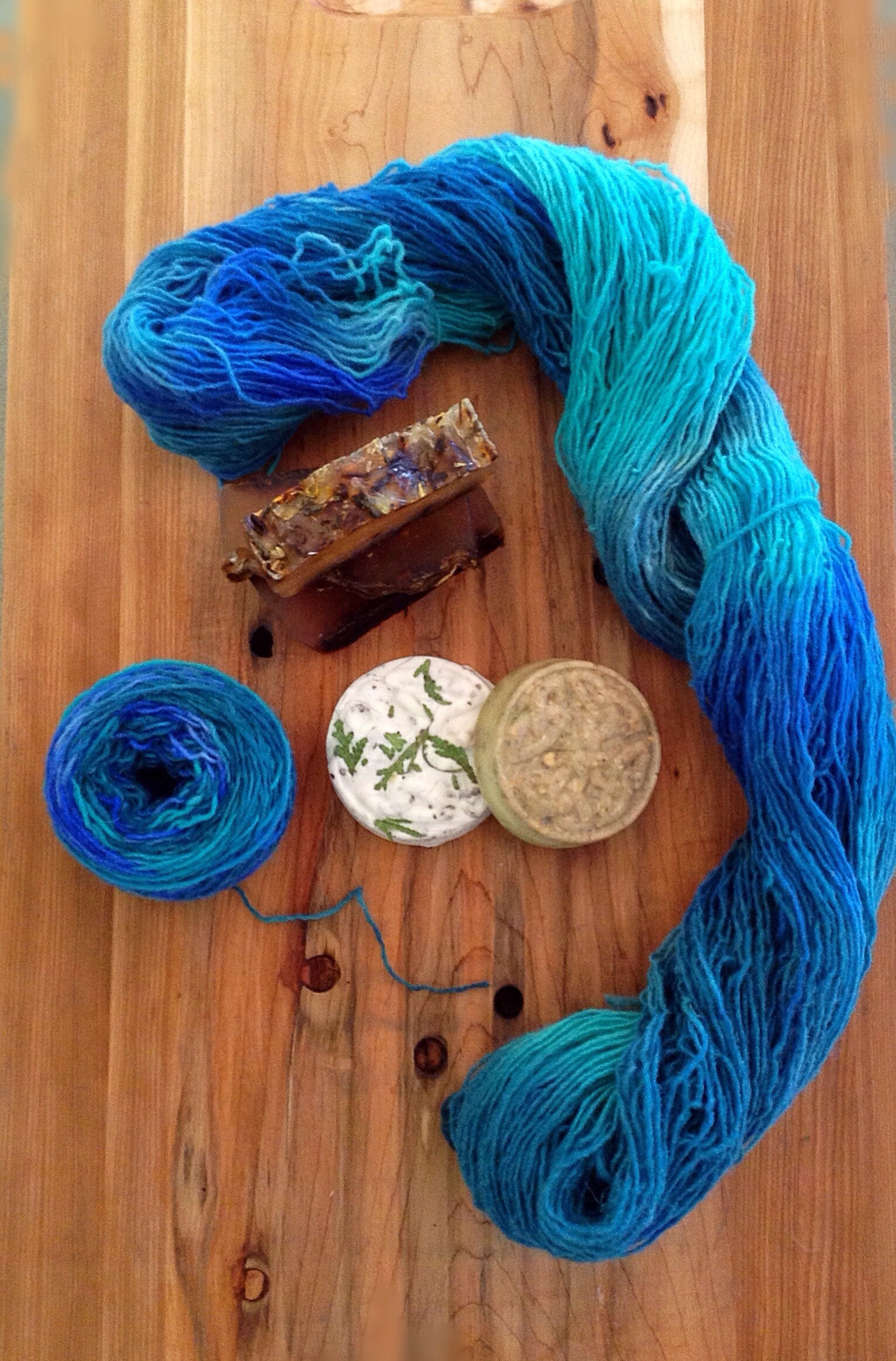 Hand dyed wools & artisan soaps. Rachel Conlin