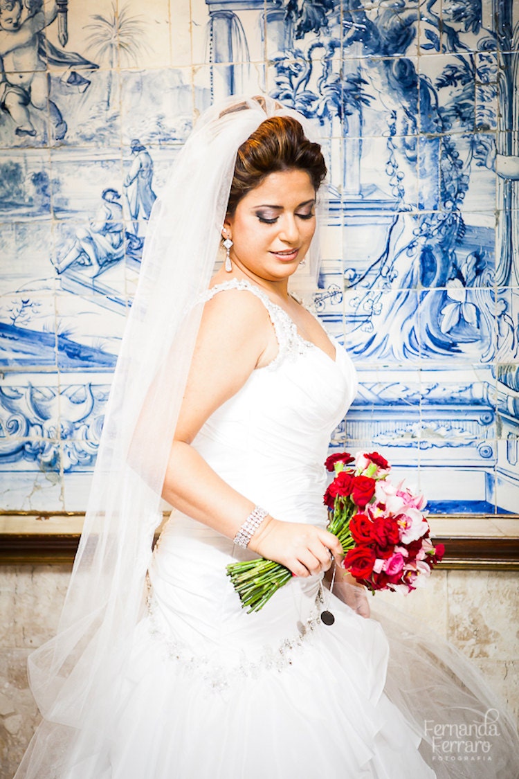 Real Bride Viviane - Elizabete Munzlinger Bridal Headpiece