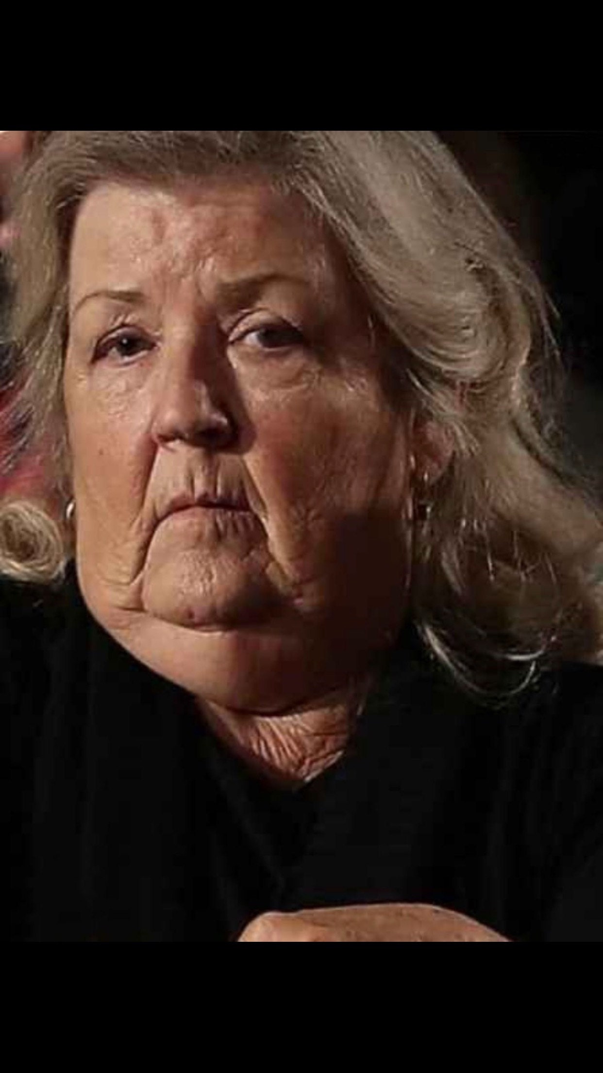 Kettle Meet-Juanita Broaddrick, She calls Michelle Obama A Man...