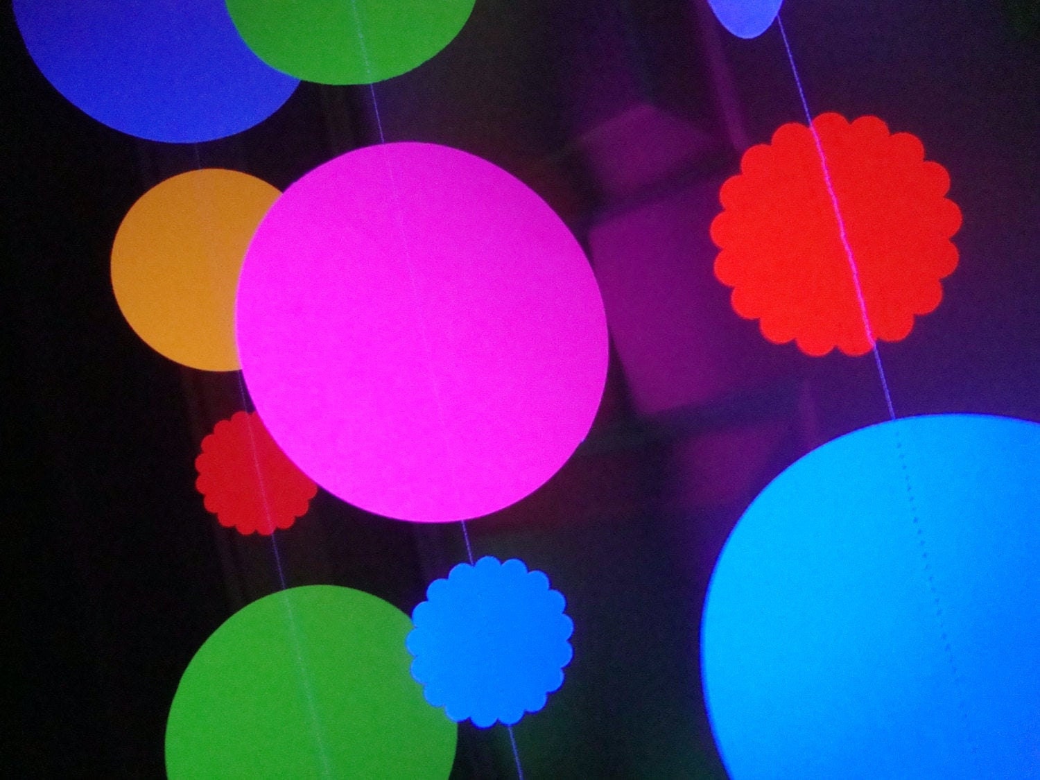 jumbo circle neon fluorescent garlands for glow black light party