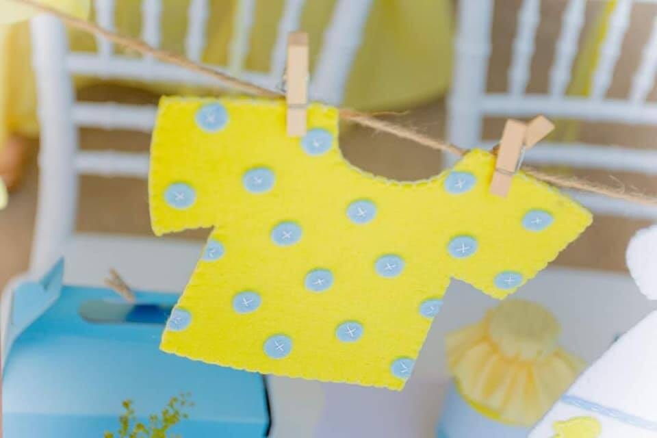 Rubber Ducky Birthday Party Ideas | Little Printables Shop | Rubber Ducky Party Ideas | Rubber duck Baby Shower Ideas | Rubber Duck Party Decor | Rubber Duck Party Favor | Rubber Duck Food Ideas | Rubber Duck Party Decorations