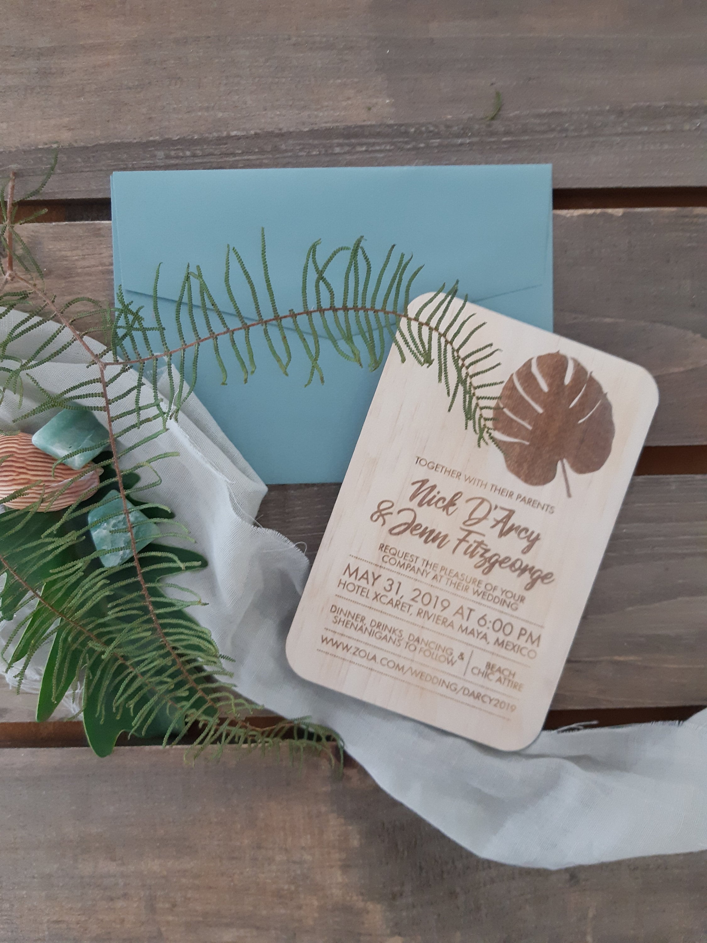 Wood wedding invitation Monstera