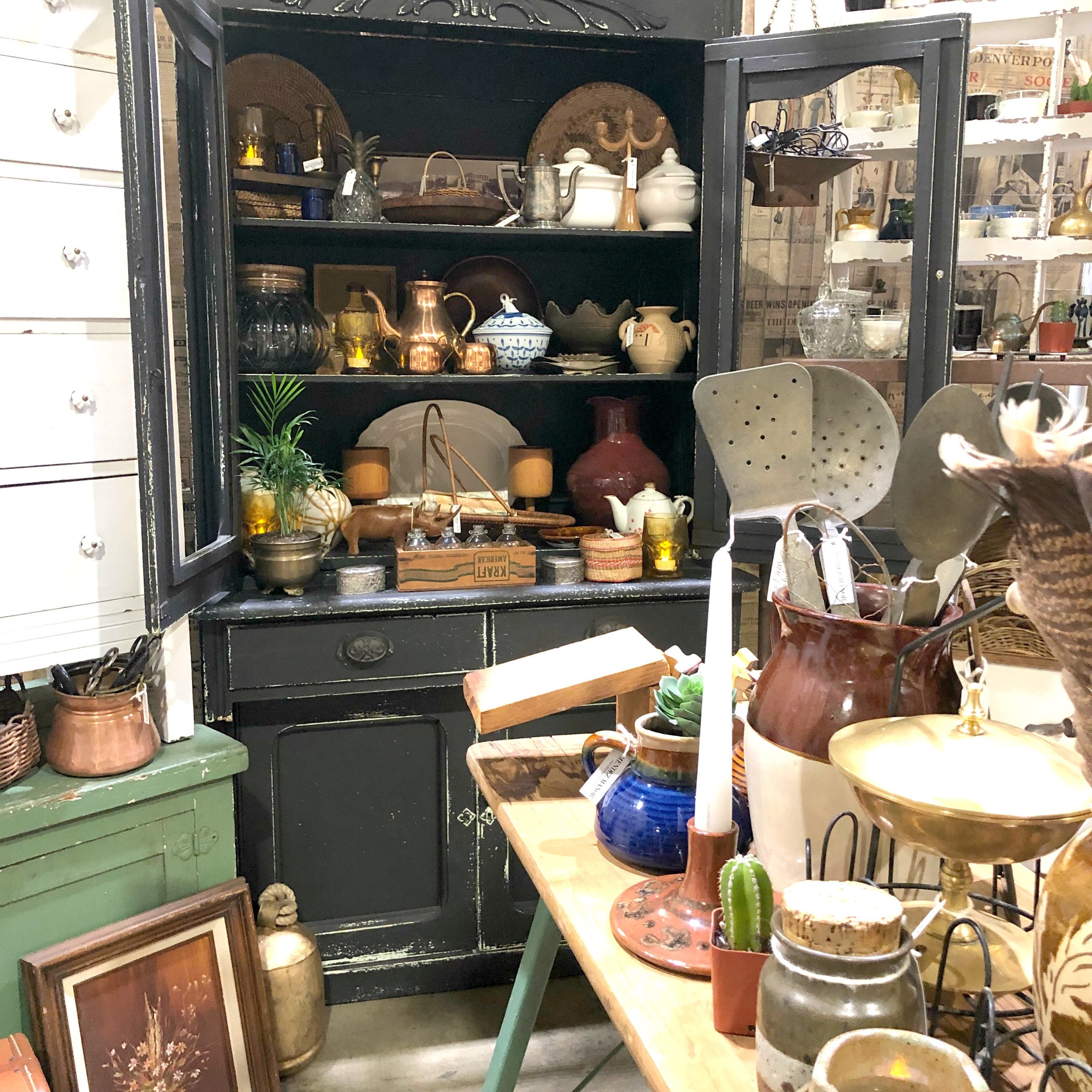 Mendez Manor Vintage