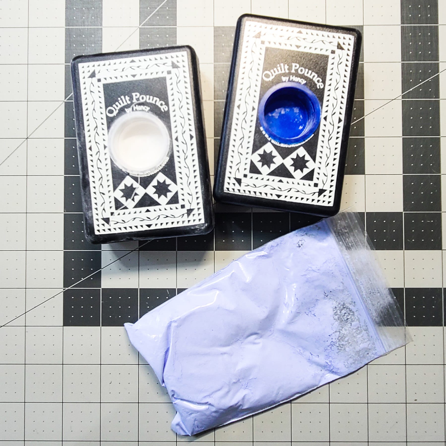 Quilt Pounce chalk available in blue or white