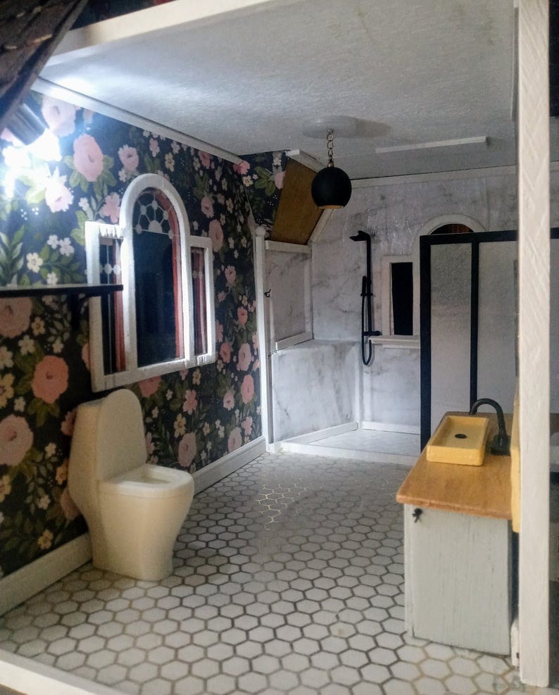 Newberg Dollhouse Bathroom