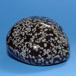 Obsidienne « flocon de neige » avec orbicules de recristallisation