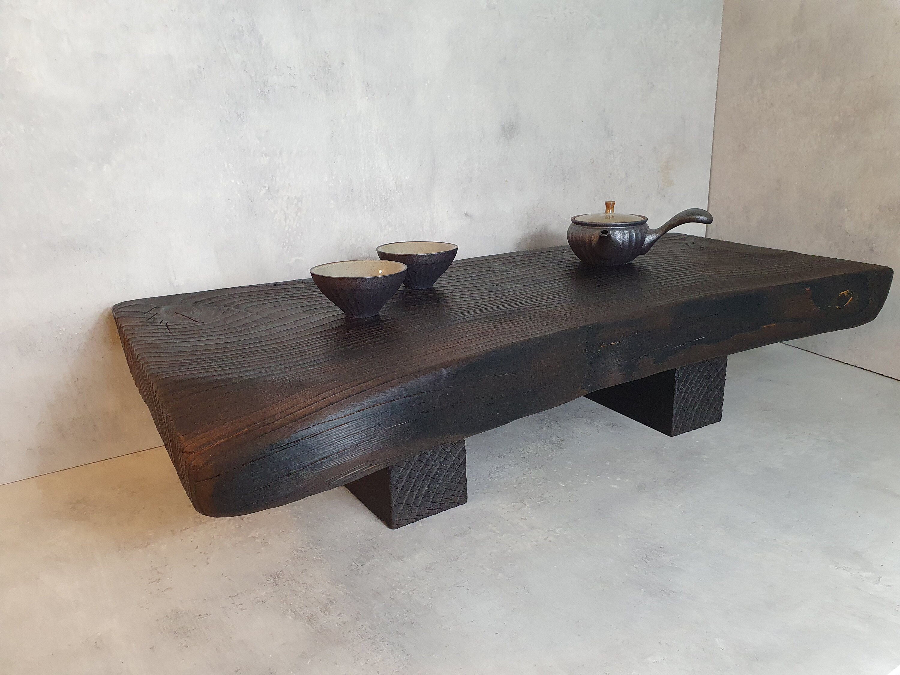 WARAKU. Chabudai by Dean Marino