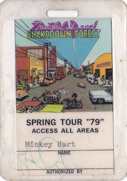 FatManRocks.com #gratefuldead #jerrygarcia #bobweir #phillesh #billkrutzman #mickeyhart #brentmydland #vincewelnick #deadandcompany #johnmayer #PigPen #BruceHornsby #RonMcKeran #OteilBurbridge #JayLane #MelvinSeals Grateful Dead Dead & Company Jerry Garcia Bobby Weir Phil Lesh Bill Kreutzmann Mickey Hart John Mayer Oteil Burbridge Jay Lane Melvin Seals FAMILY, LiveGrateful.net FatManRocks.com OUR FRIENDS, BillyGrass.ORG GratefulPoster.com GratefulSticker.com GratefulPatch.com DeadTee.com DeadHat.com Follow Link to Listen :LiveGrateful - YouTube