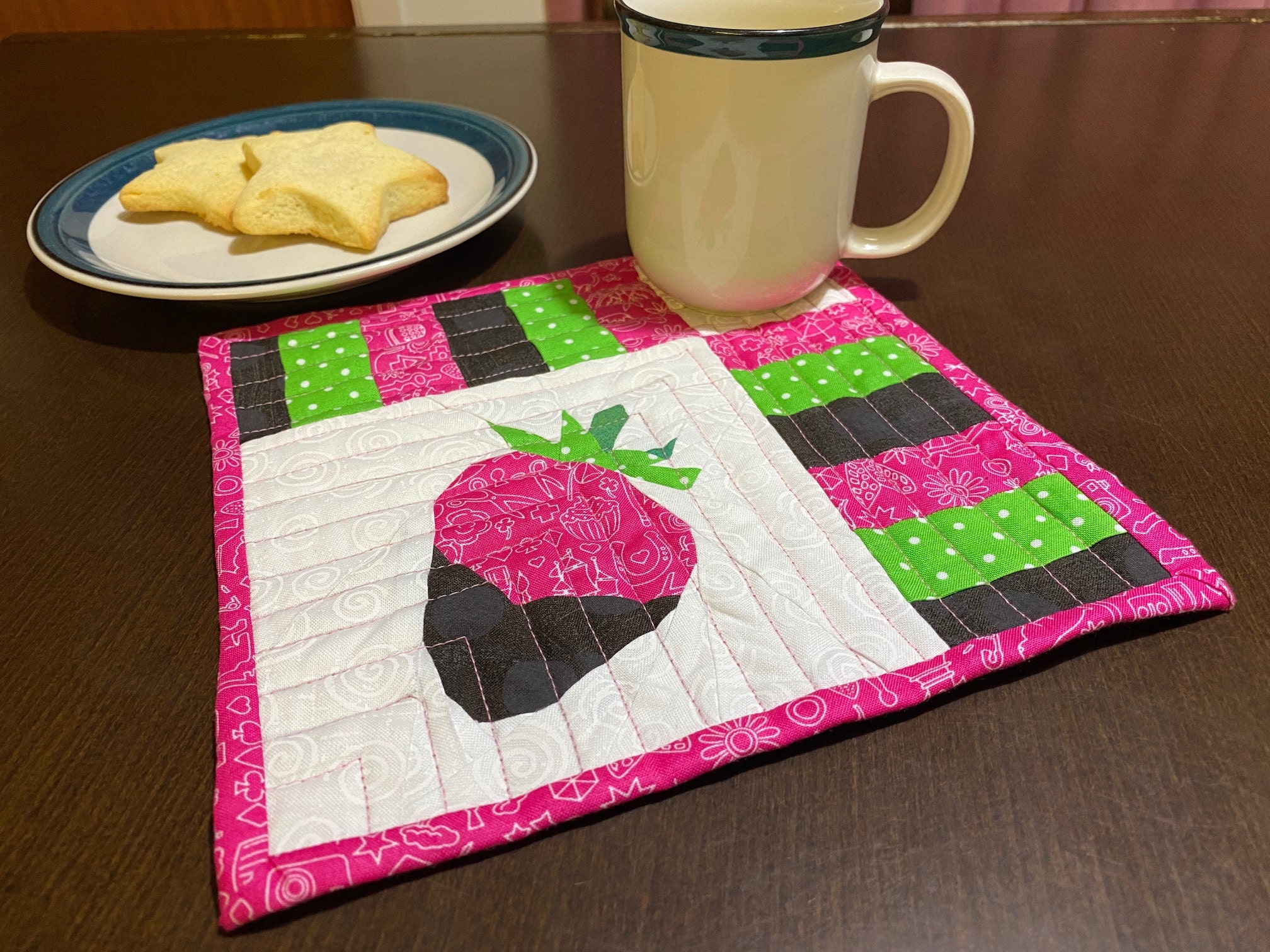 Free Chocolate Dipped Strawberry Quilt Block Pattern
