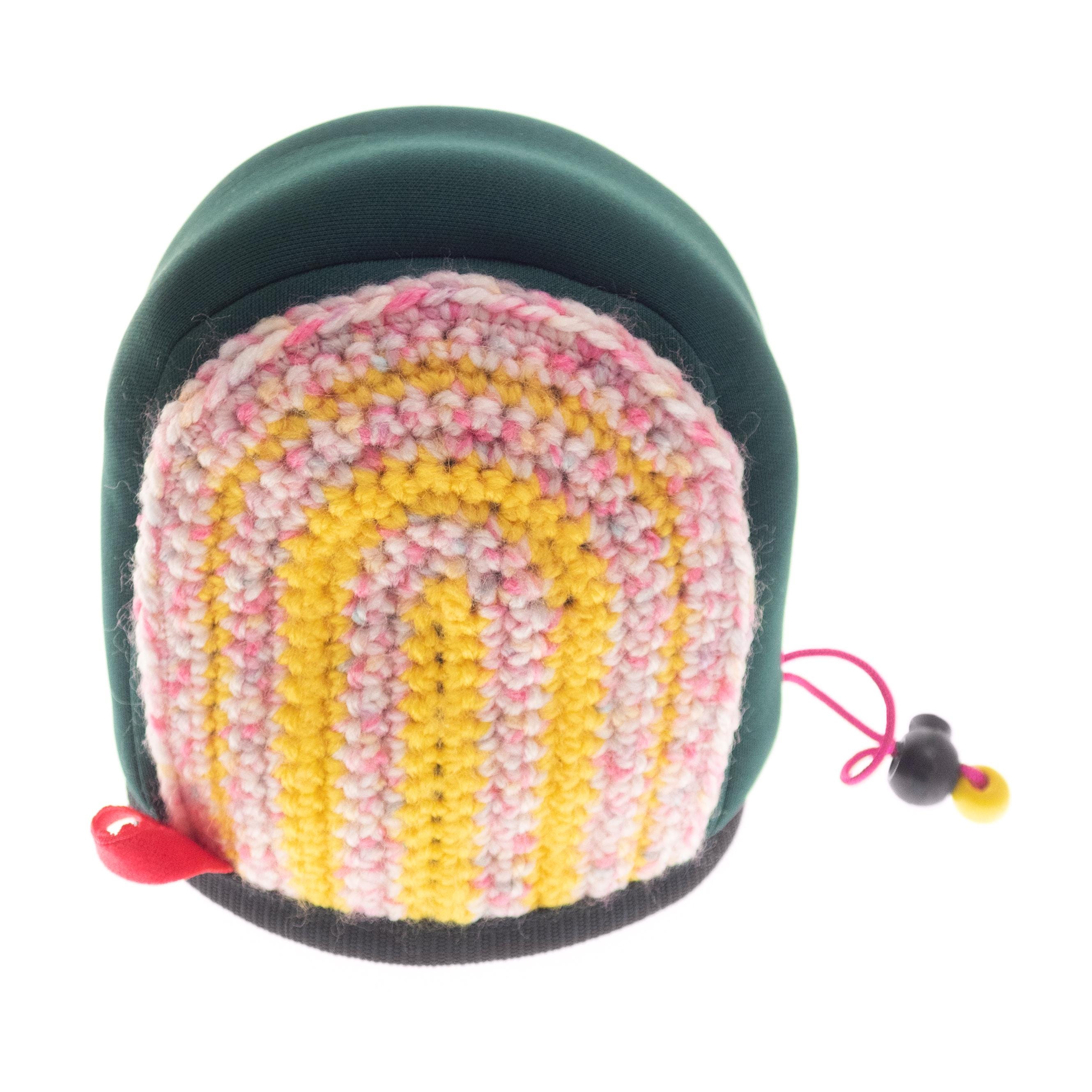 Nadamlada unisex knit chalk bag attach harness