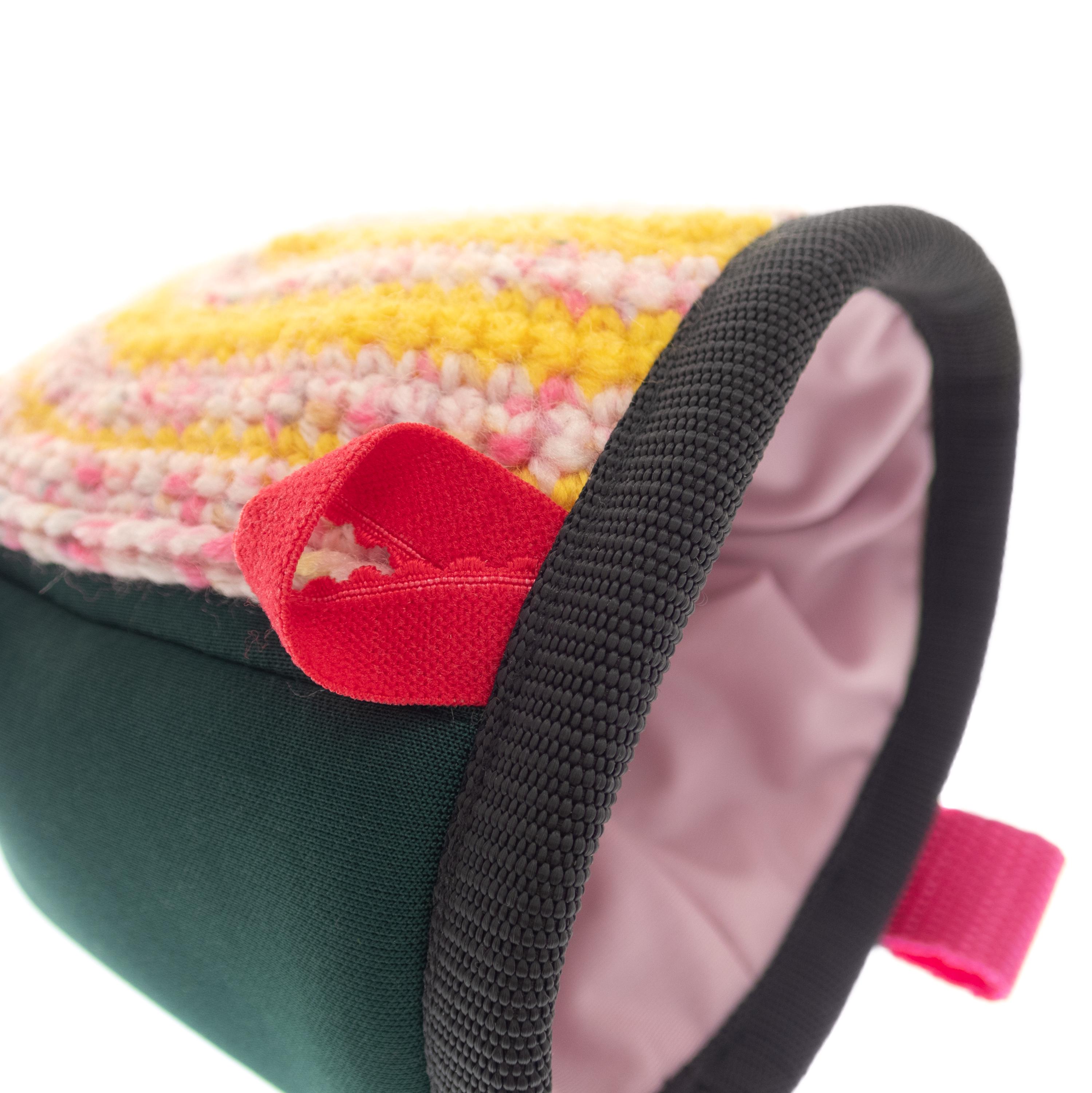 Unisex rock climbing chalk bag harness in M size, crafted for bouldering performance and grip support, with brush holder