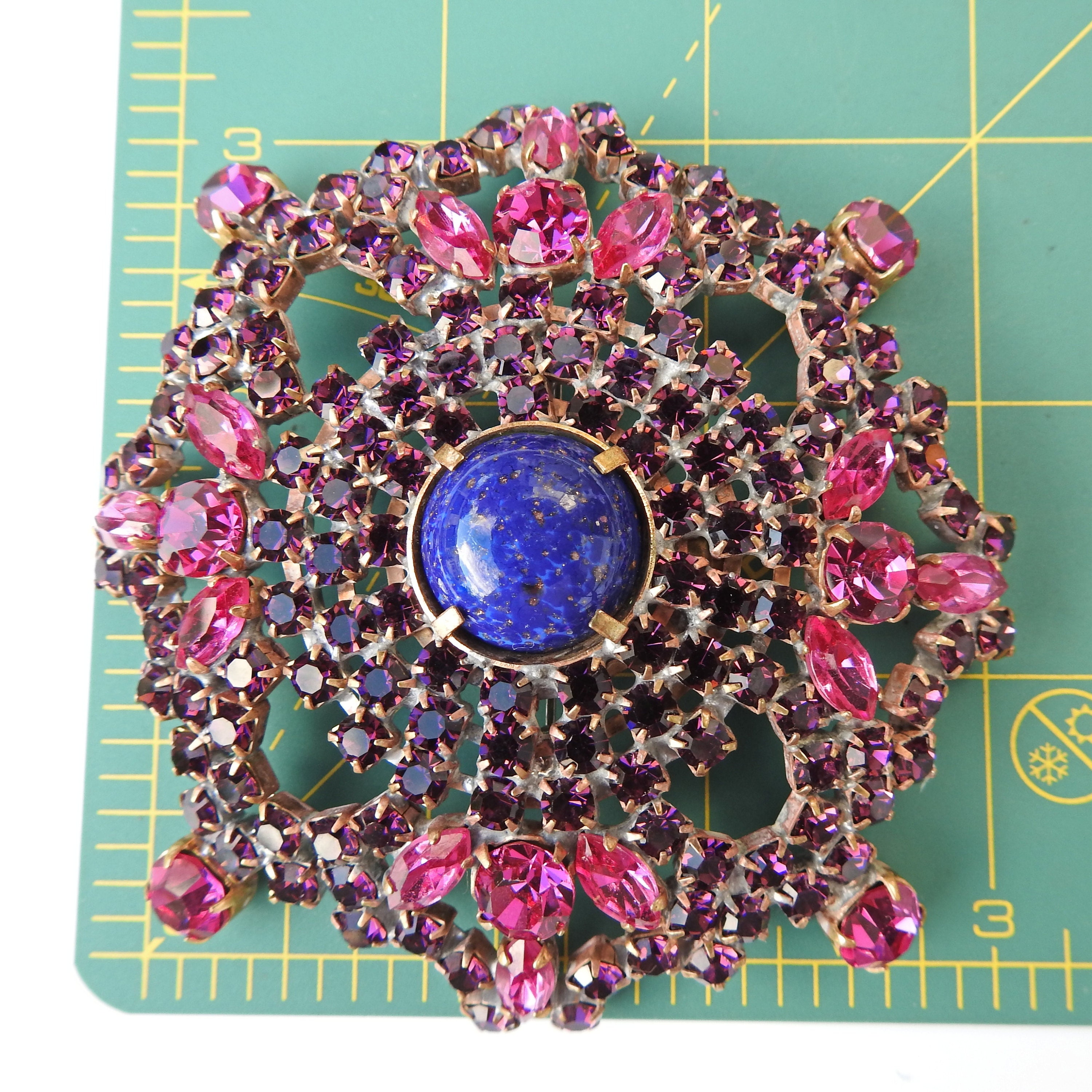 brooches and pins vintage