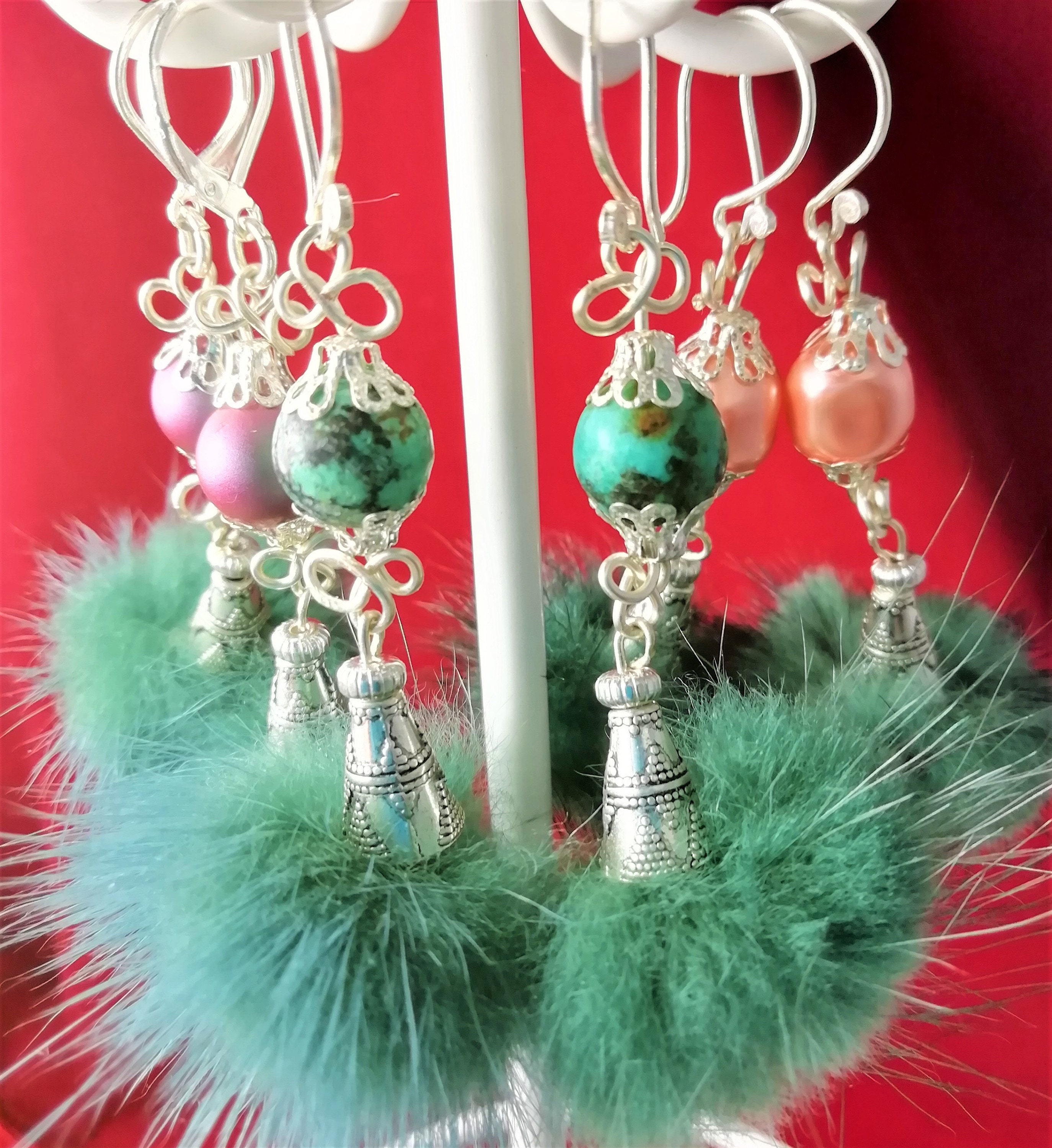 Boucles doreilles pompons fourrure