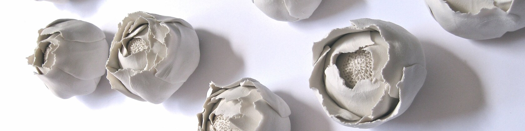 Explosive Voluminous and Intricate Clay Sculptures by DillyPad